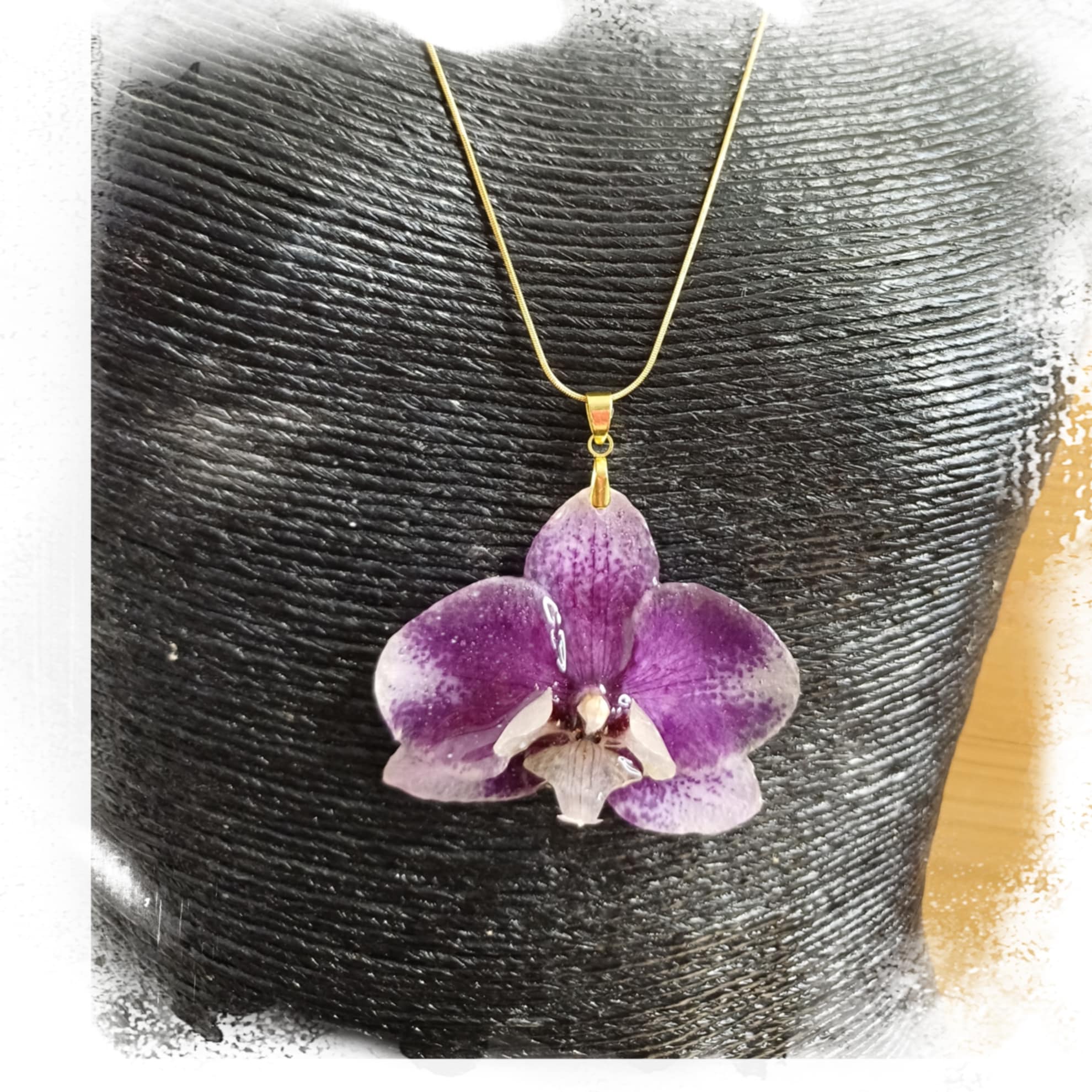 Collier orchidée bicolore