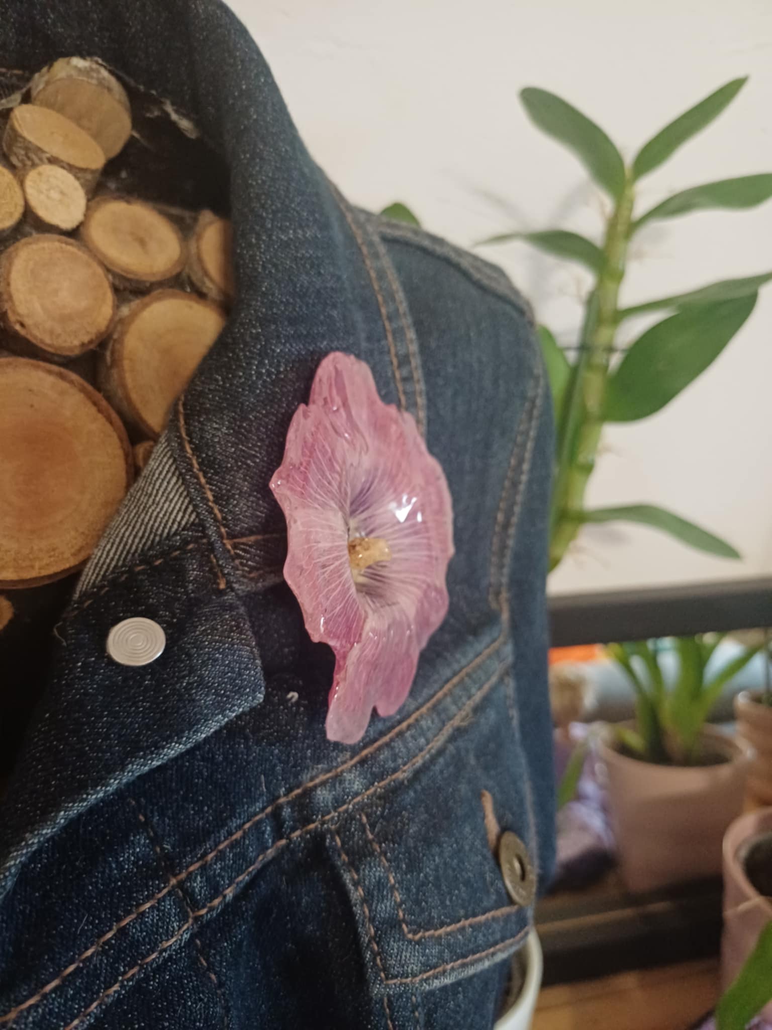 Broche Rose Trémière