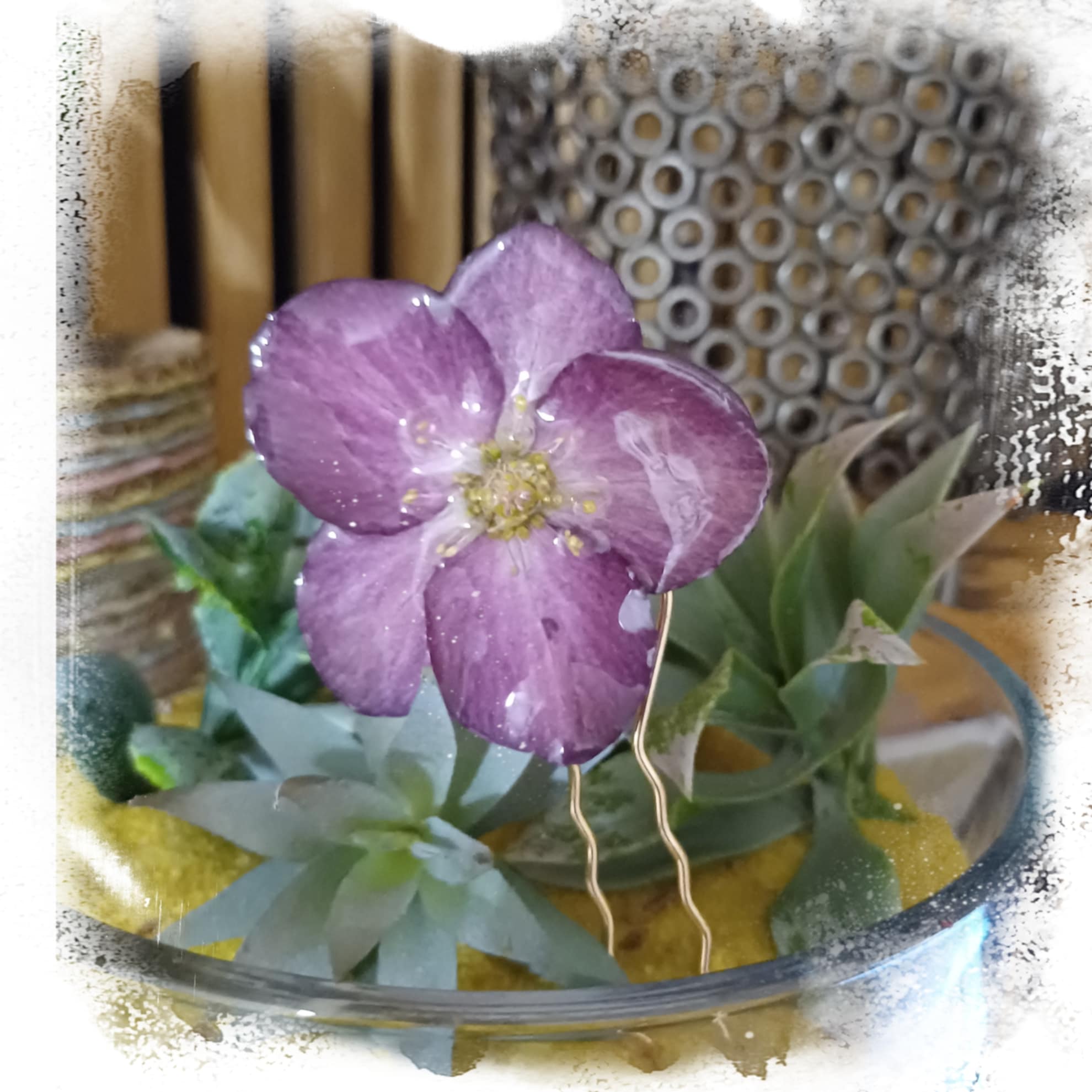 Pique à chignon Hellébore mauve