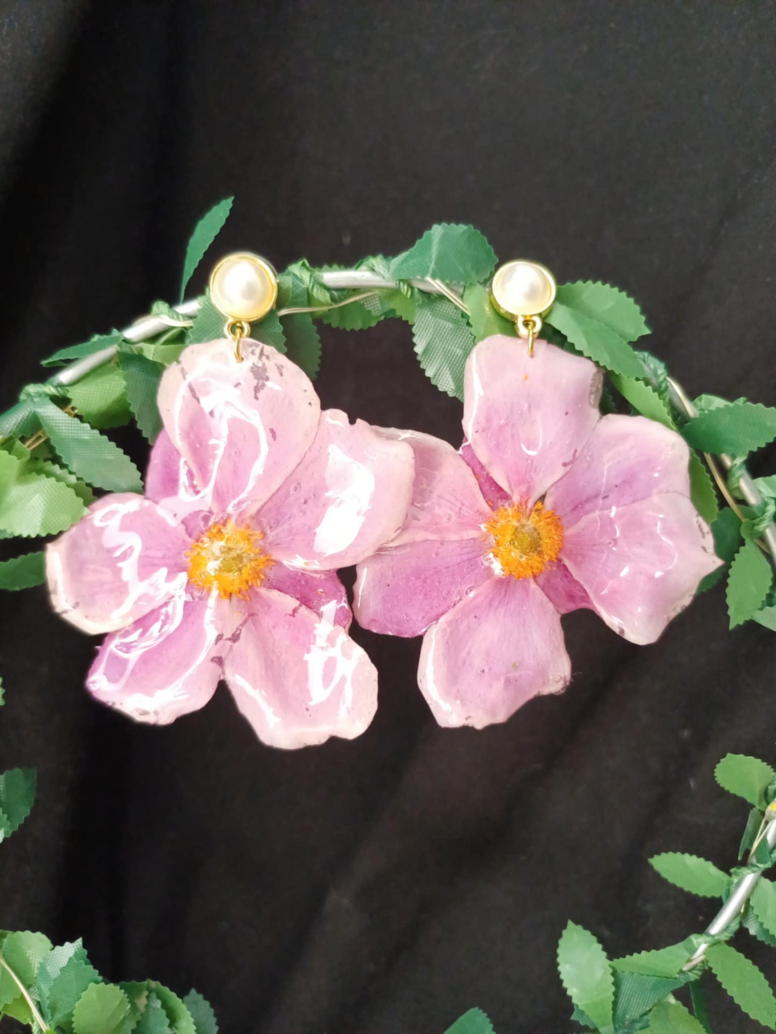 Boucles fleurs d'Anémone du Japon