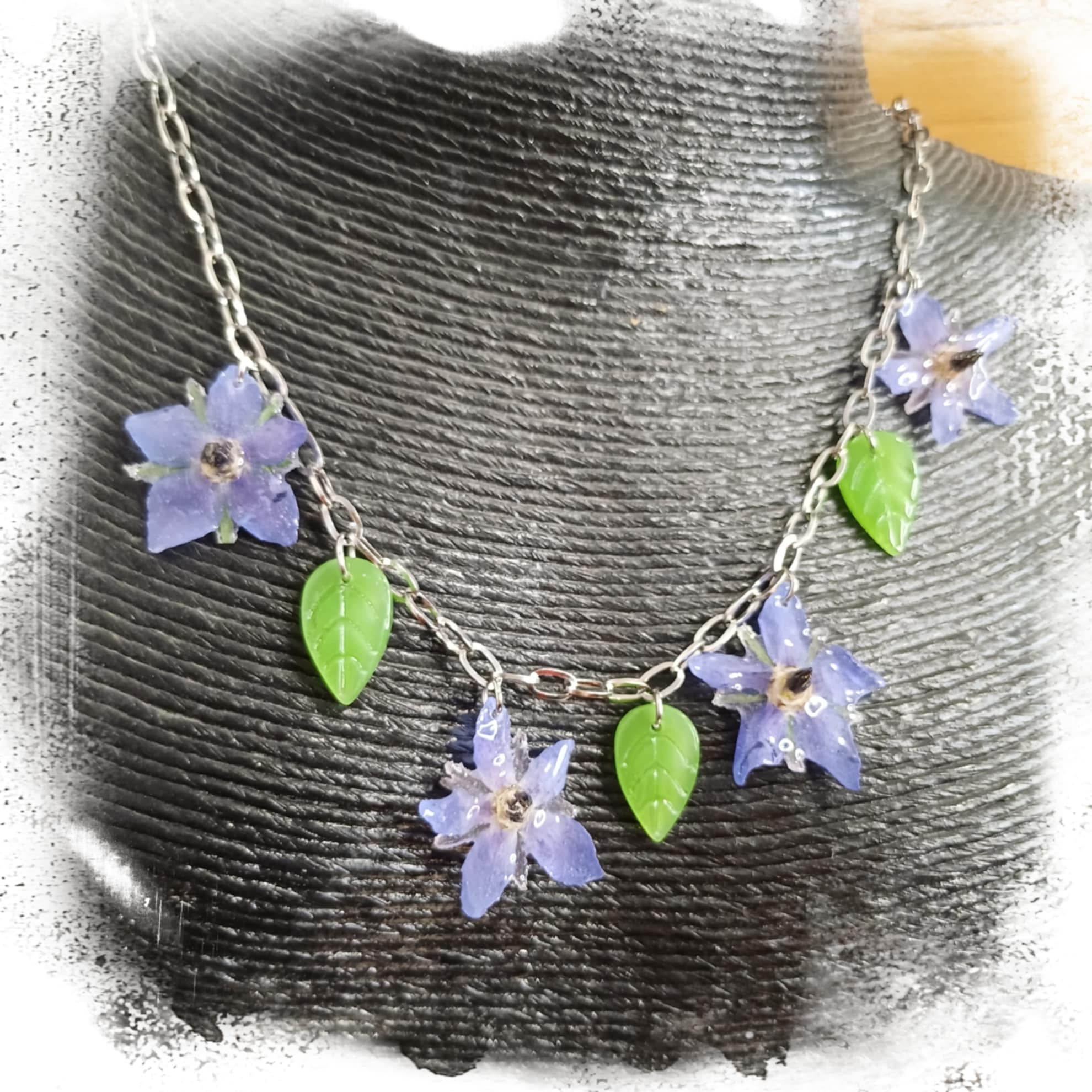 Collier fleurs de Bourrache