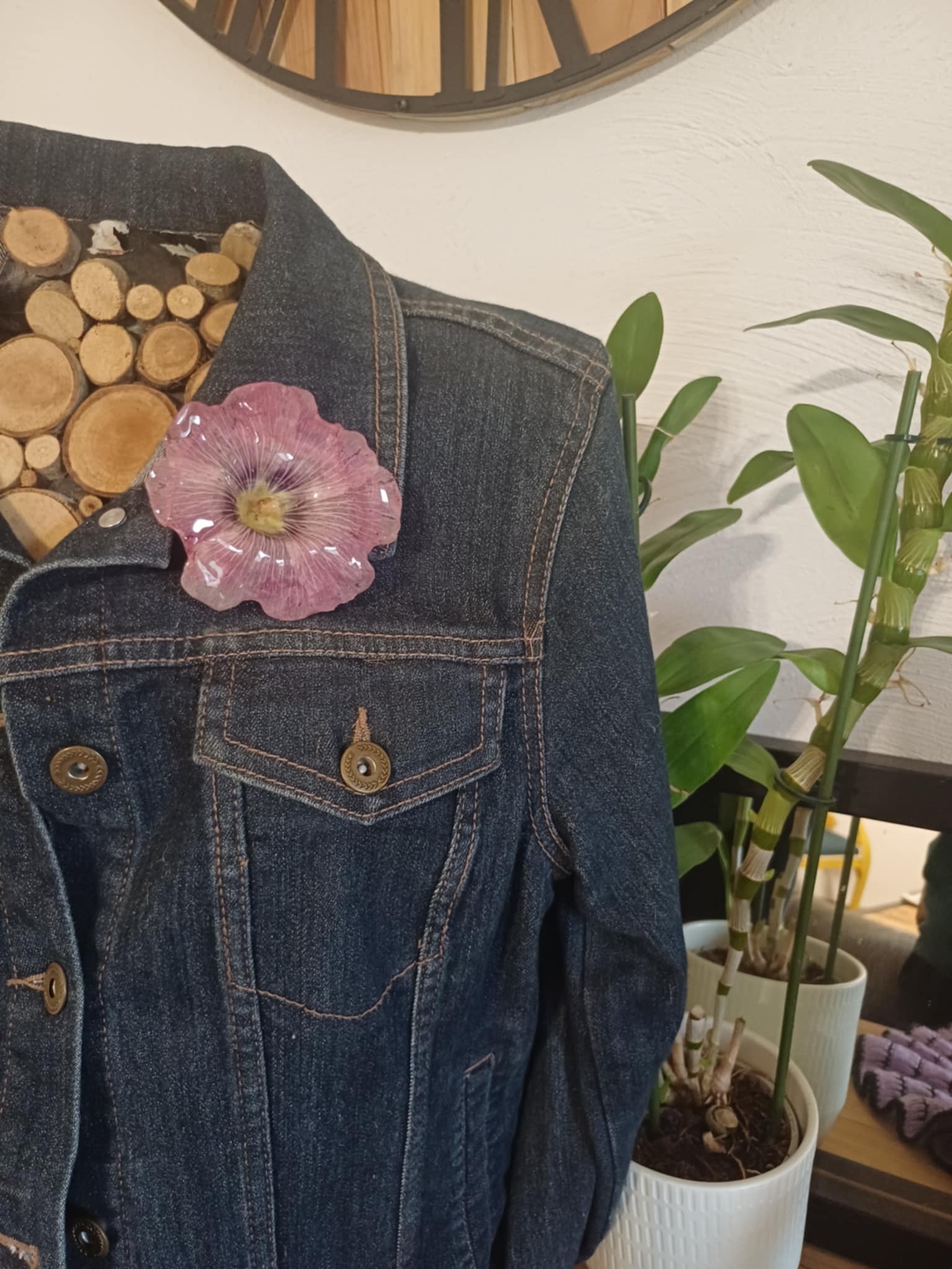 Broche Rose Trémière