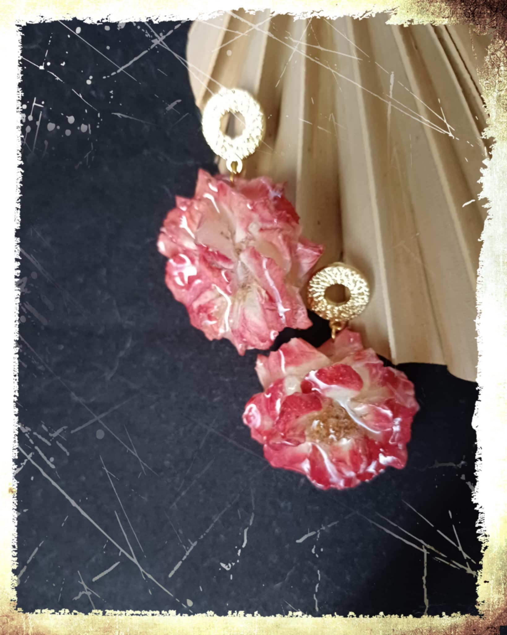 Boucles Rose rose coeur blanc
