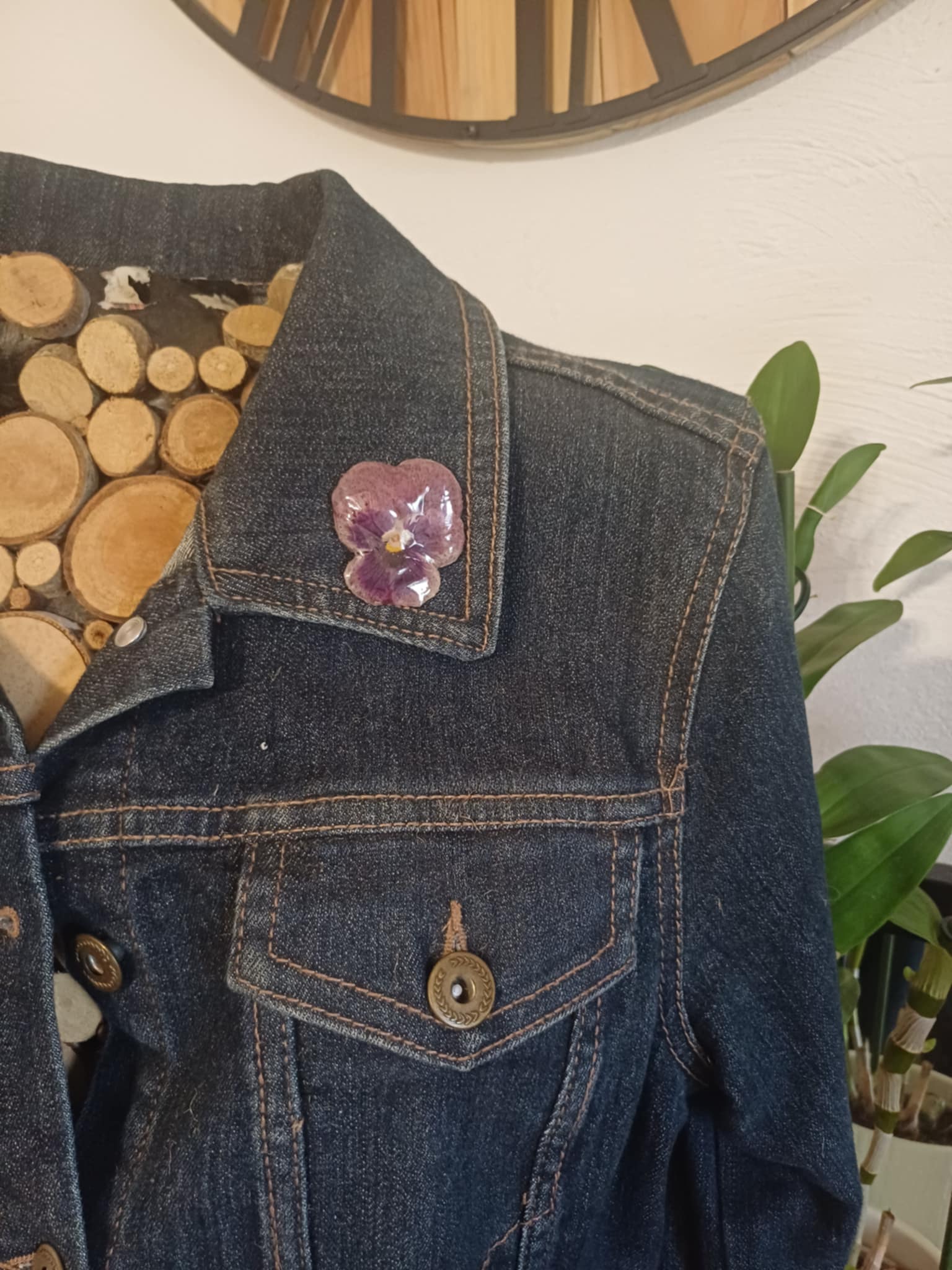 Broche fleur de Pensée mauve