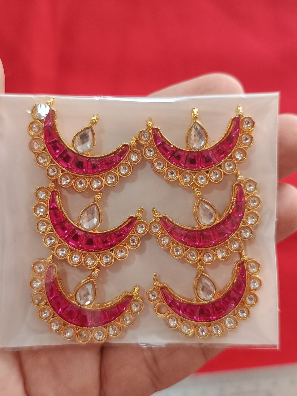 13 stone drop chandrakor , 32 mm size 