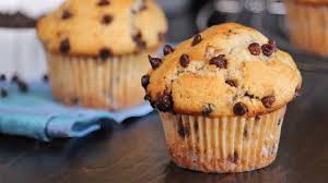 Eggless Vanilla Choco Chip Muffins - 4 Pcs