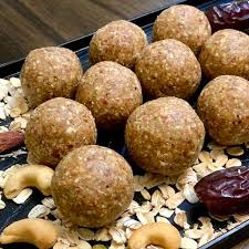 Oats Nuts Laddu
