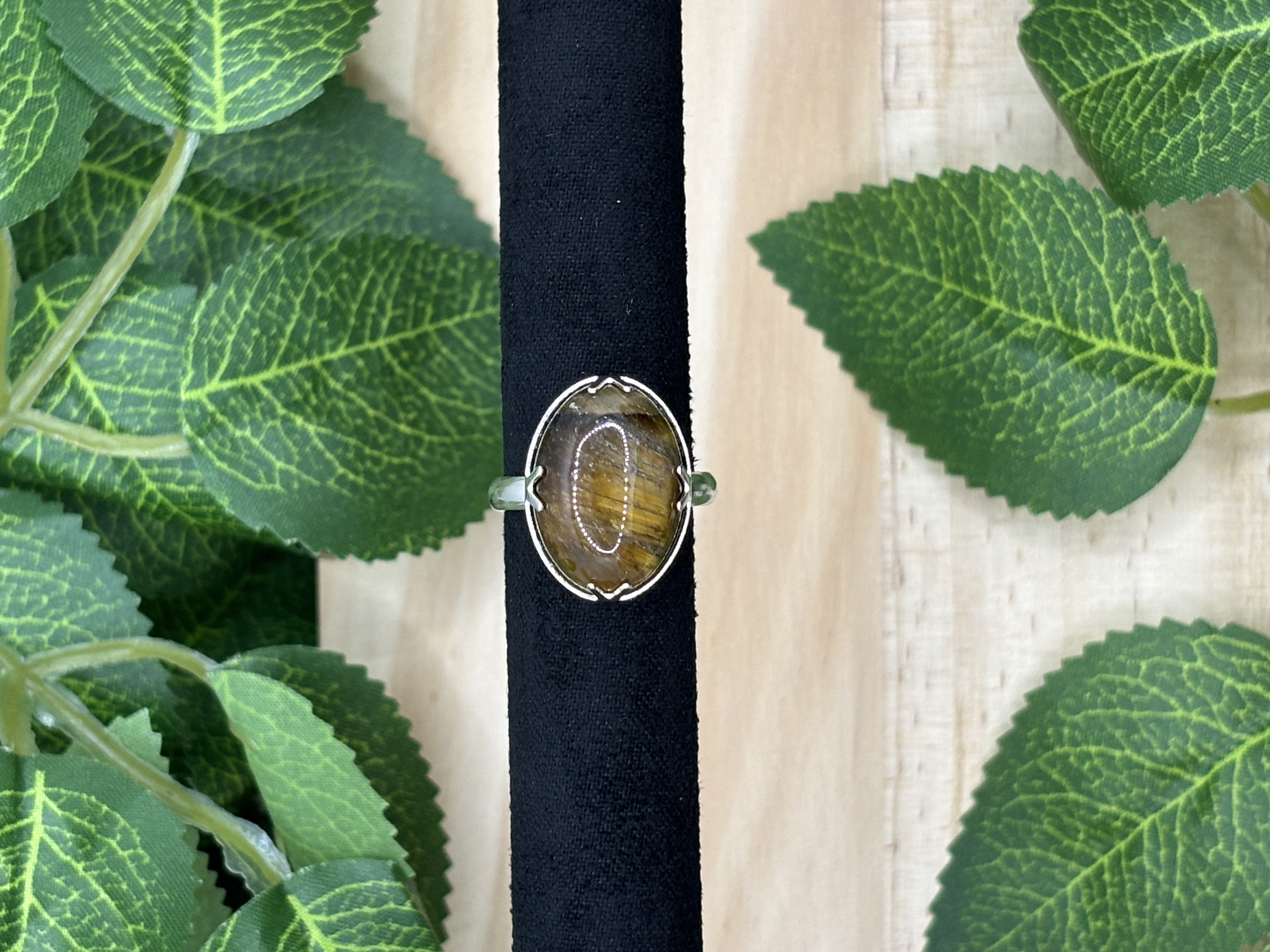 Bague crochets en oeil du tigre