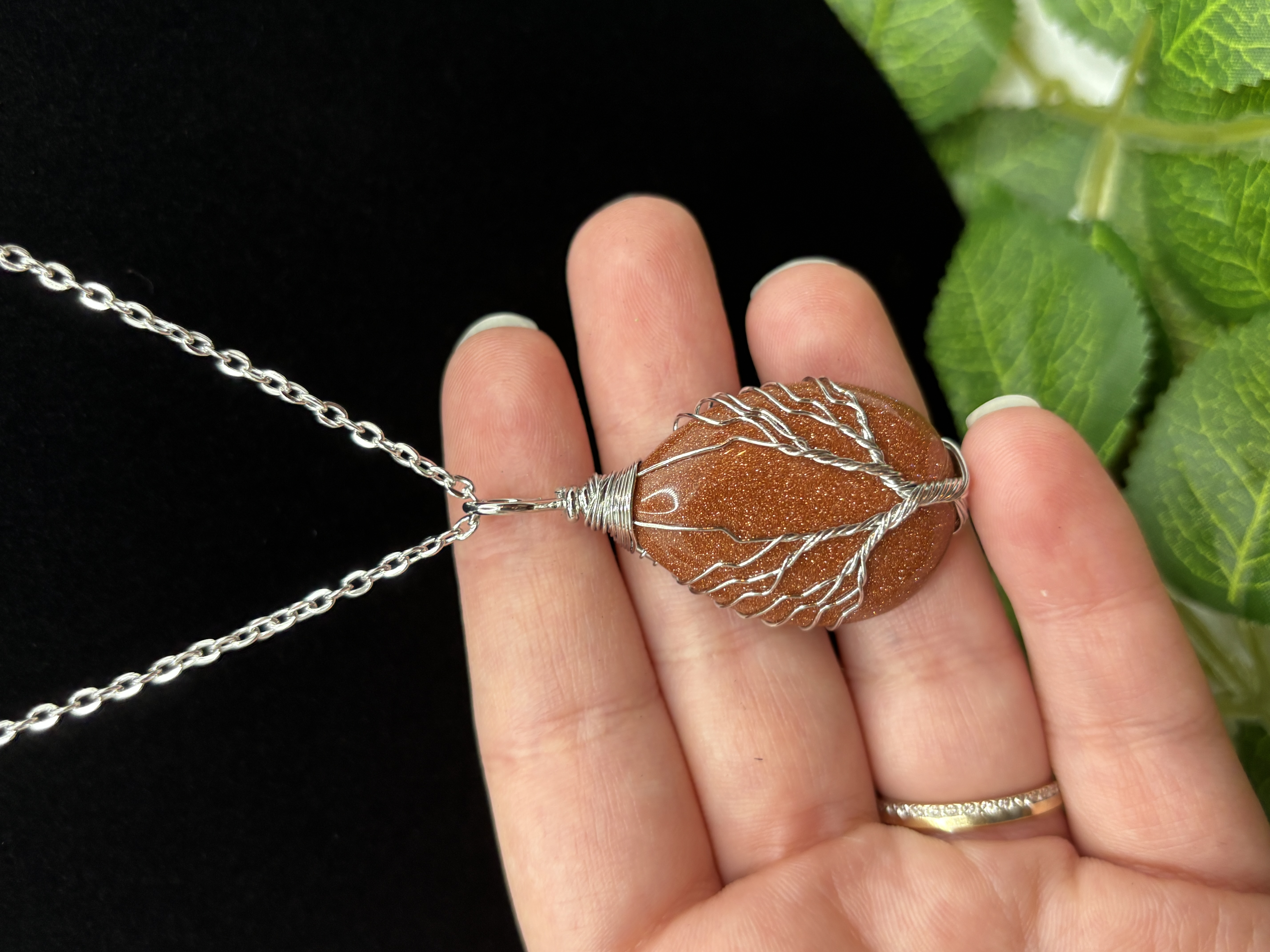 Collier en jade pailleté