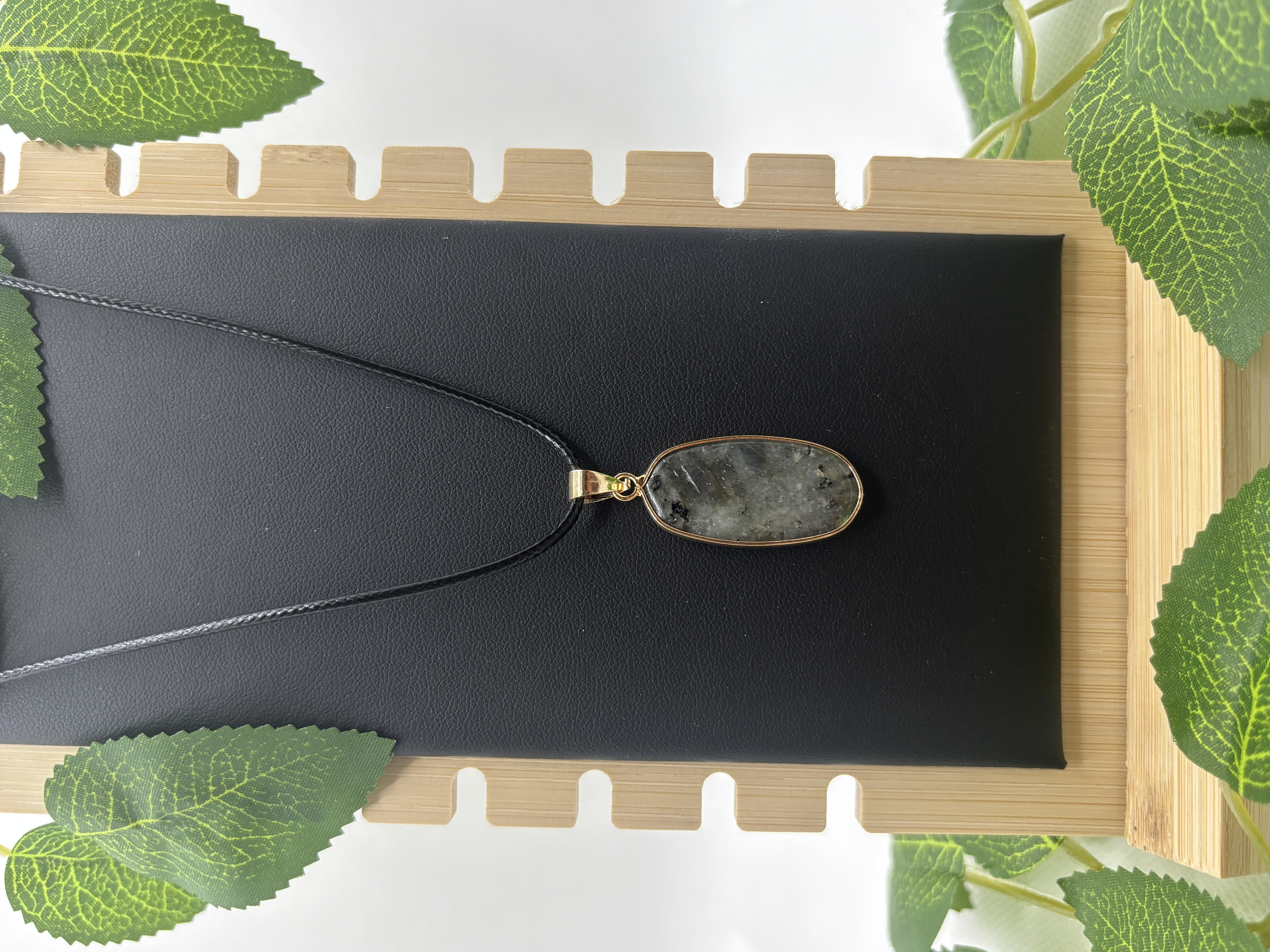 Collier long imitation labradorite 