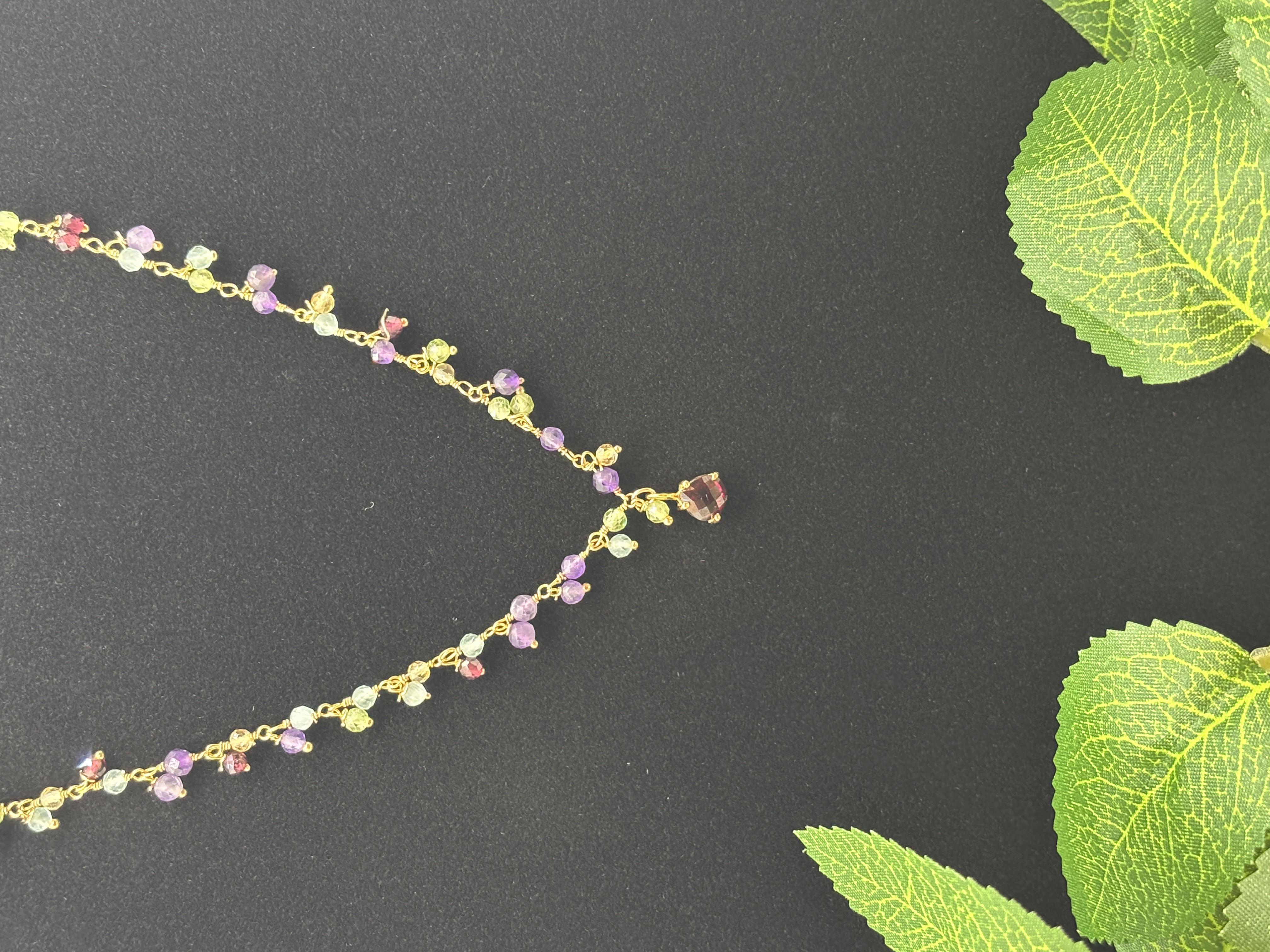 Collier gouttes multi-pierres et pendentif grenat