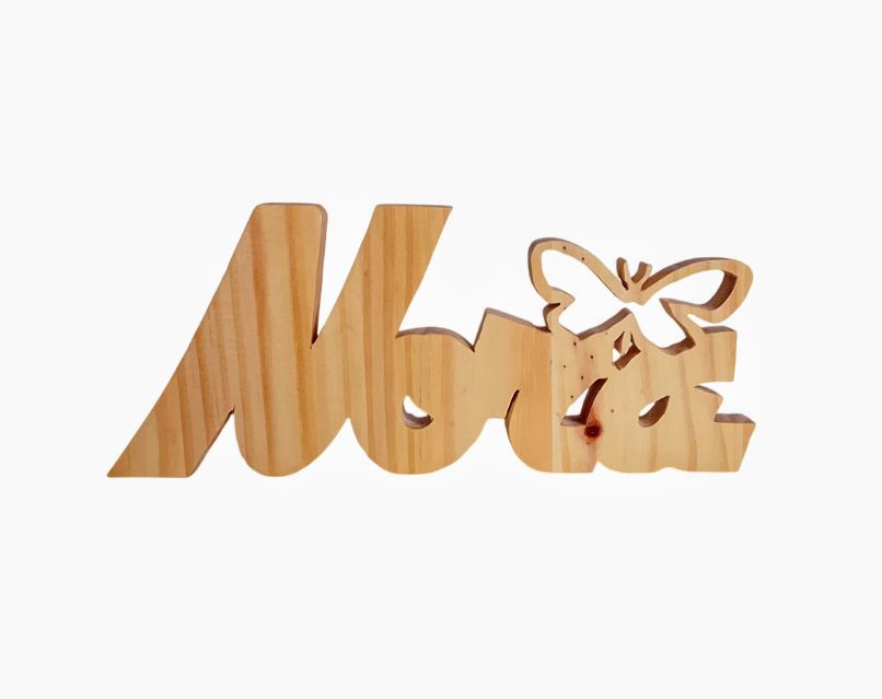 NORA en bois - Prénom en Bois décoratif – NORA sculptée en bois de limière