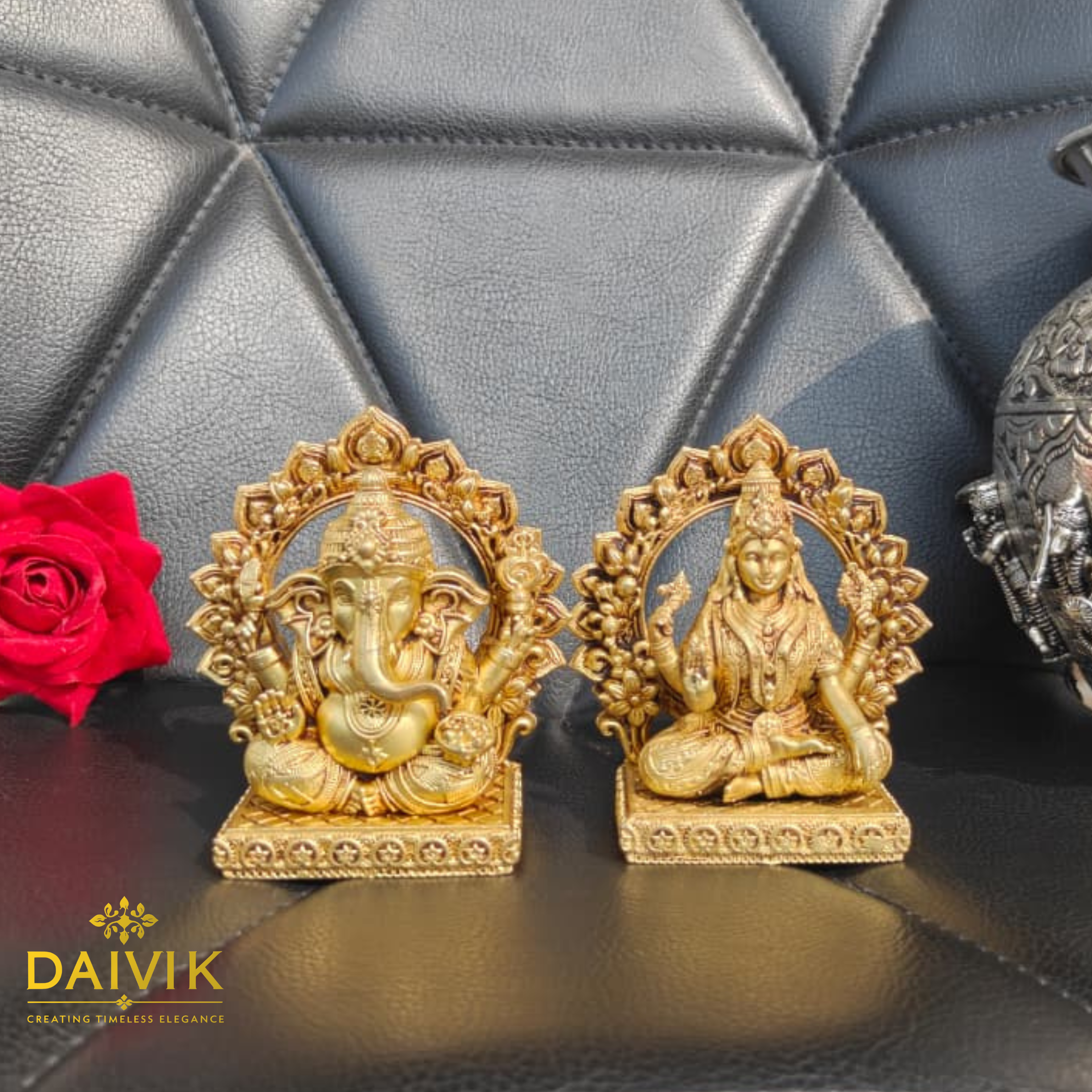 Vighnaharta with Bhagwati Lakshmi Brass Idol