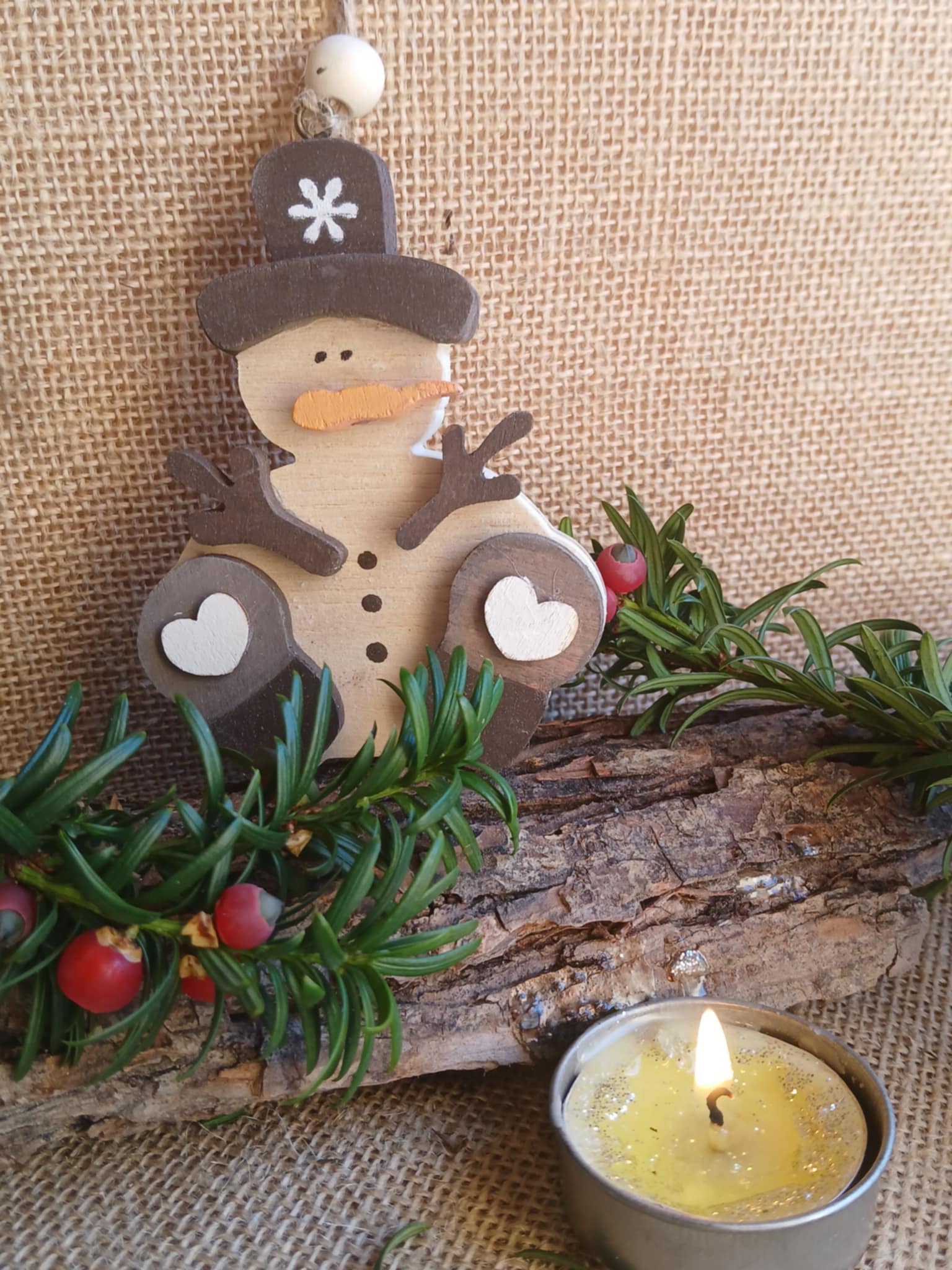 Coeur d'hiver - Suspension Bonhomme de neige en bois