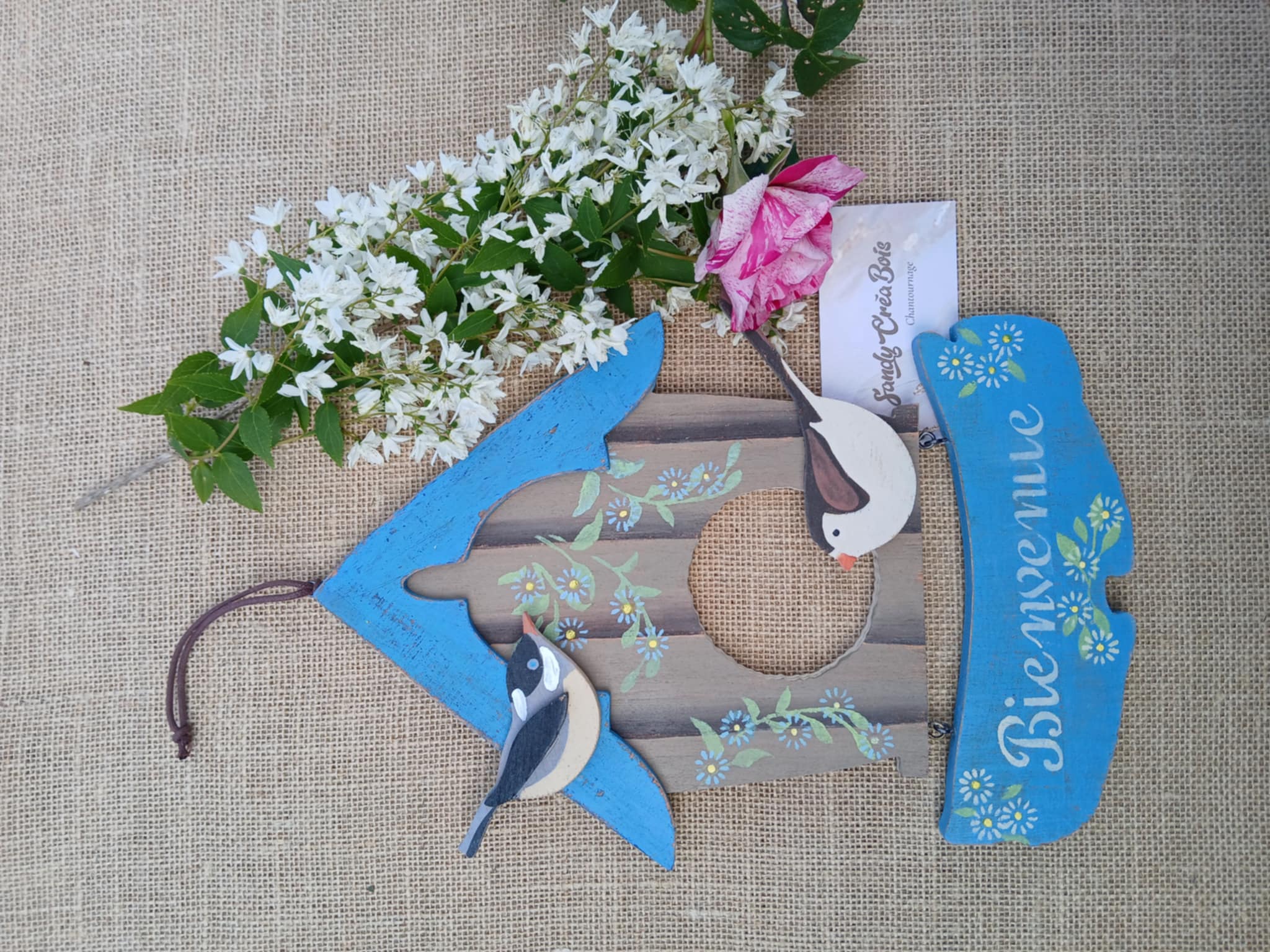 Plaque décorative 'Bienvenue' thème cabane à oiseaux