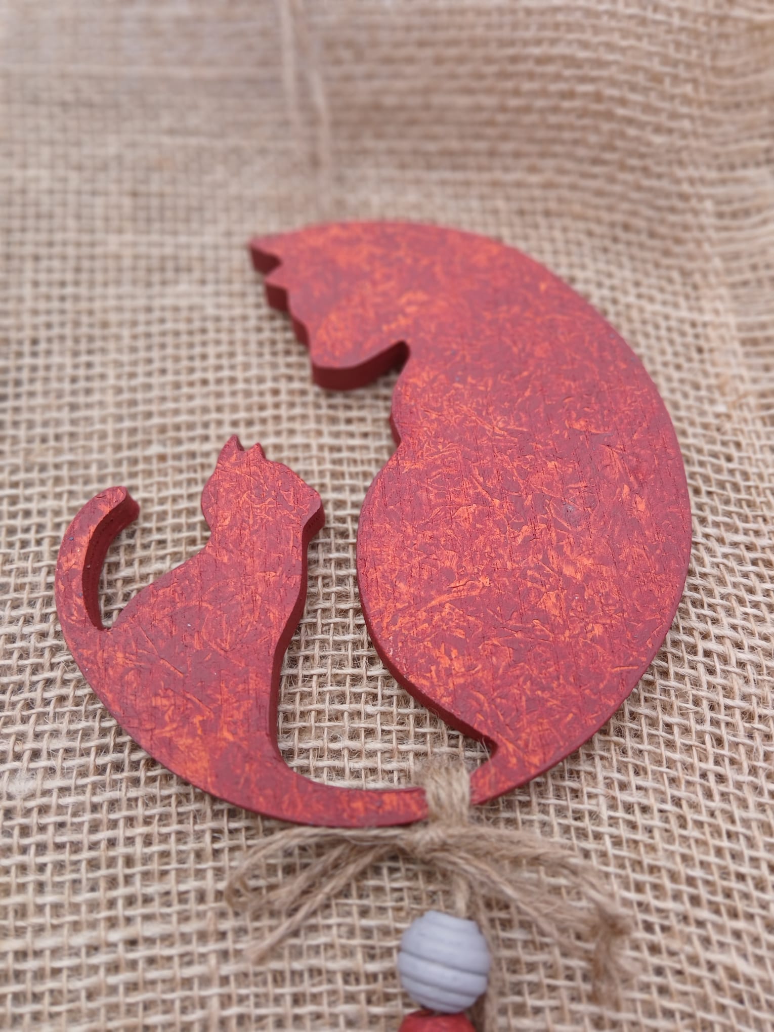 Suspension murale coeurs et chats