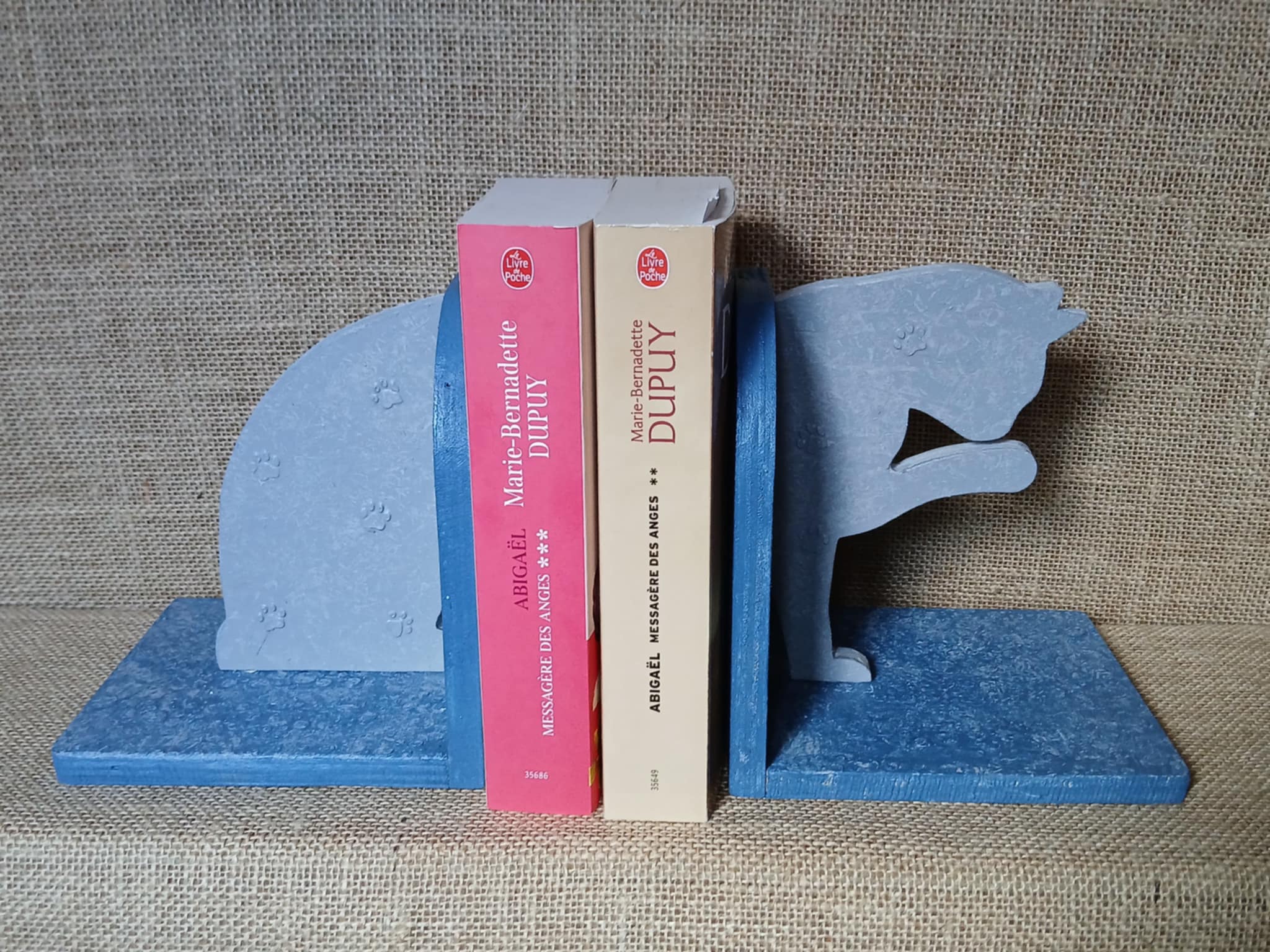 Serre-livres en forme de chat