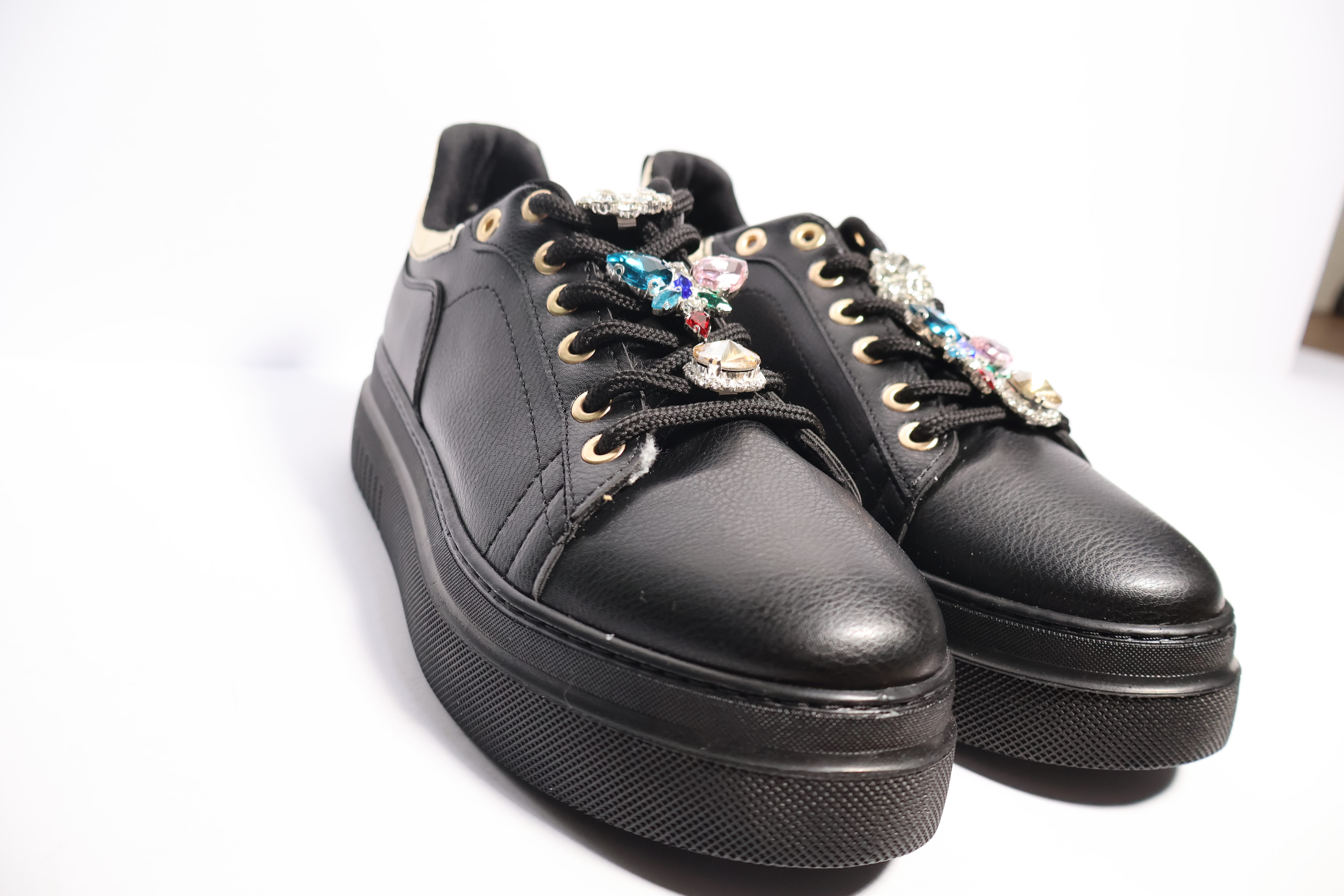 Siyah Deri Yüksek Taban Sneakers