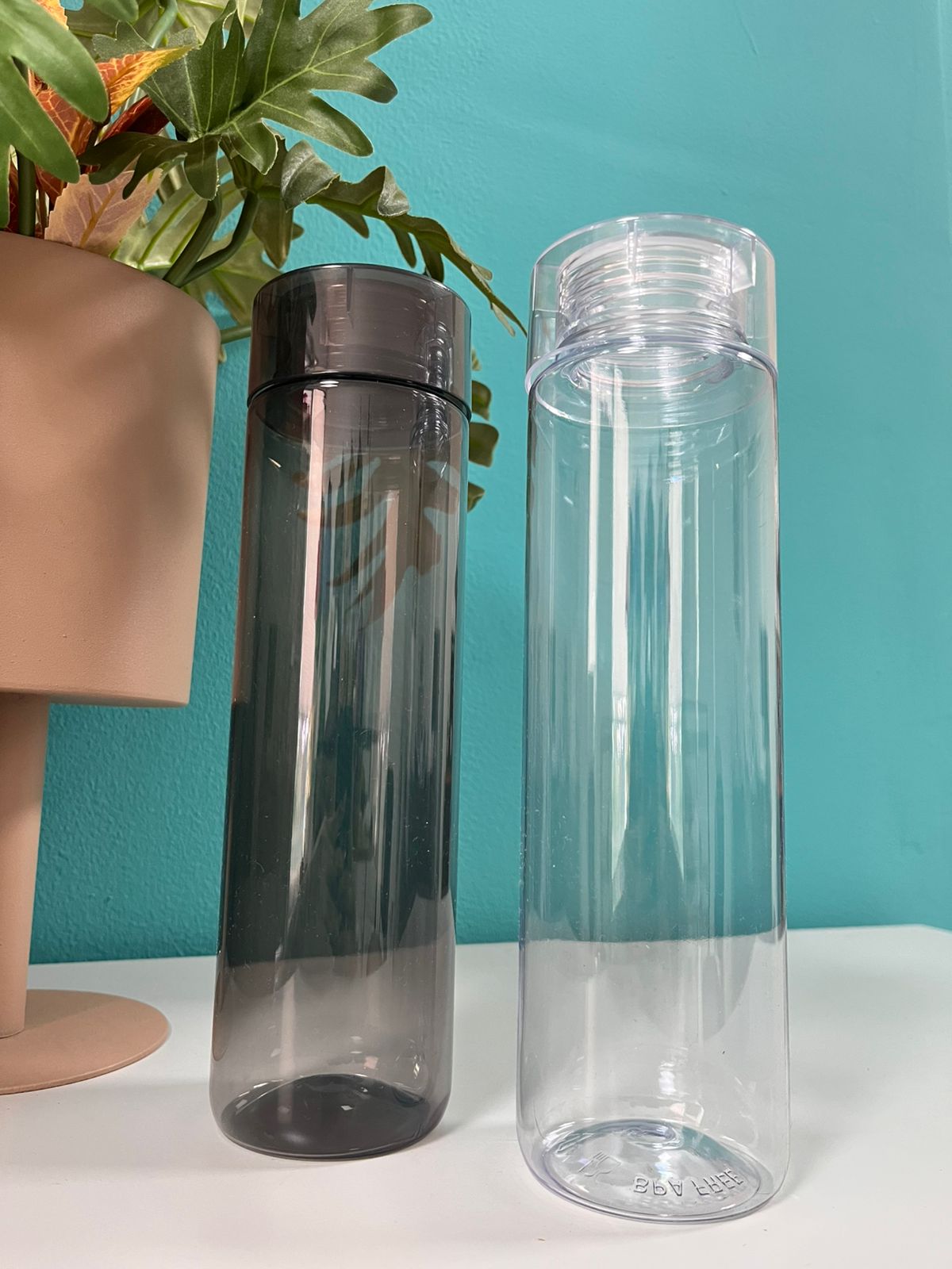 Botella de Agua Plástica