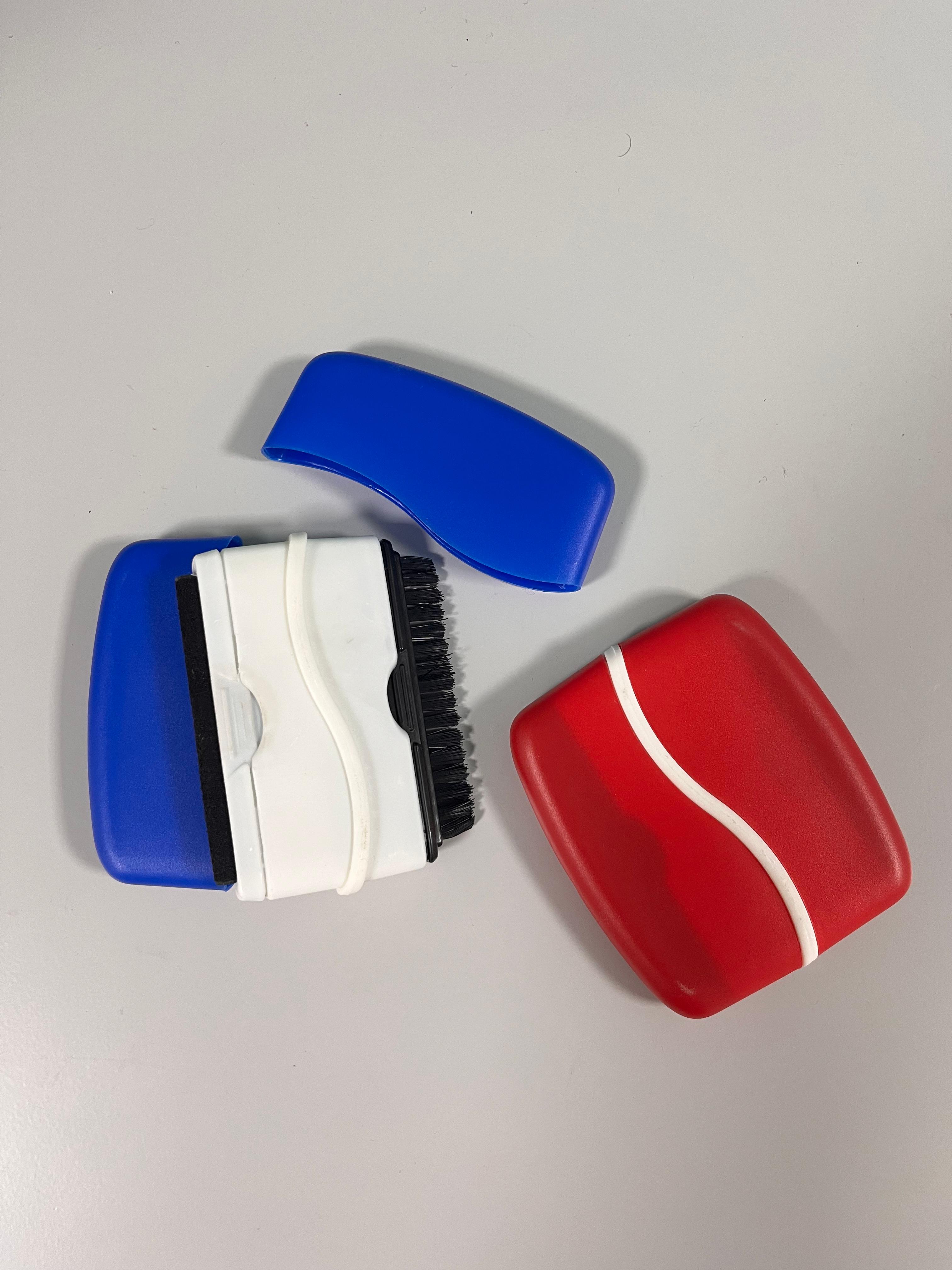 Cepillo Limpiador Portátil para Pantallas y Teclado