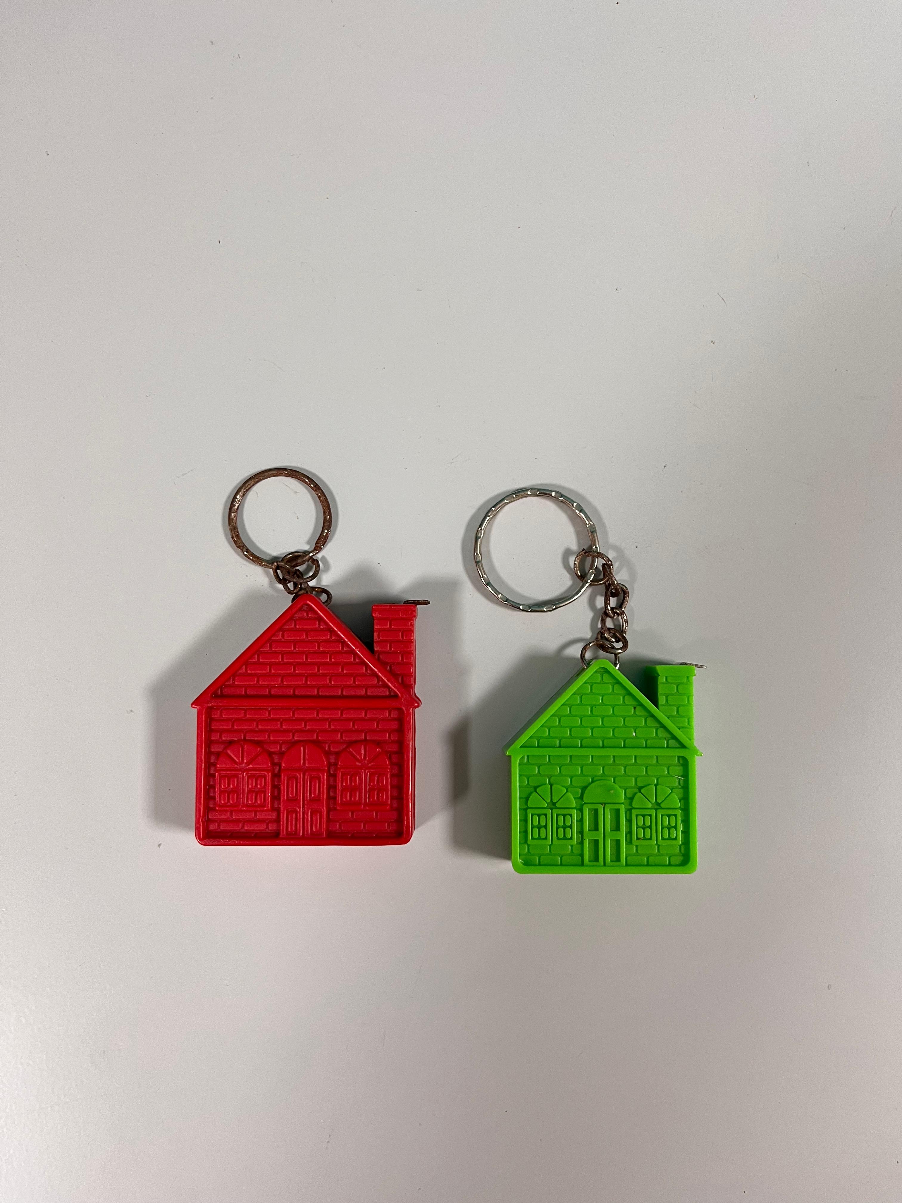 Llavero y Cinta Métrica con Forma de Casa