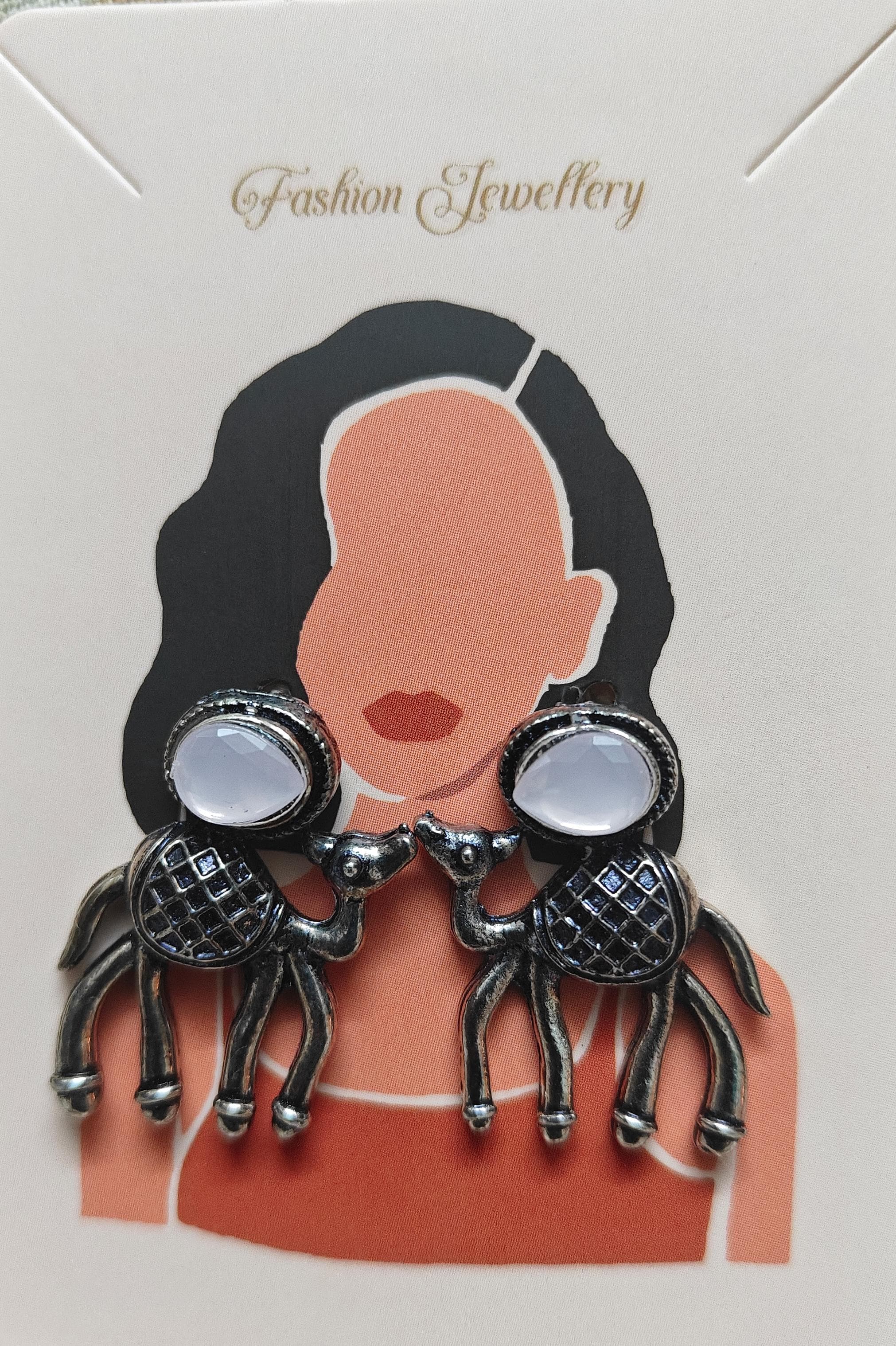 Camel Shaped Fashion Earrings