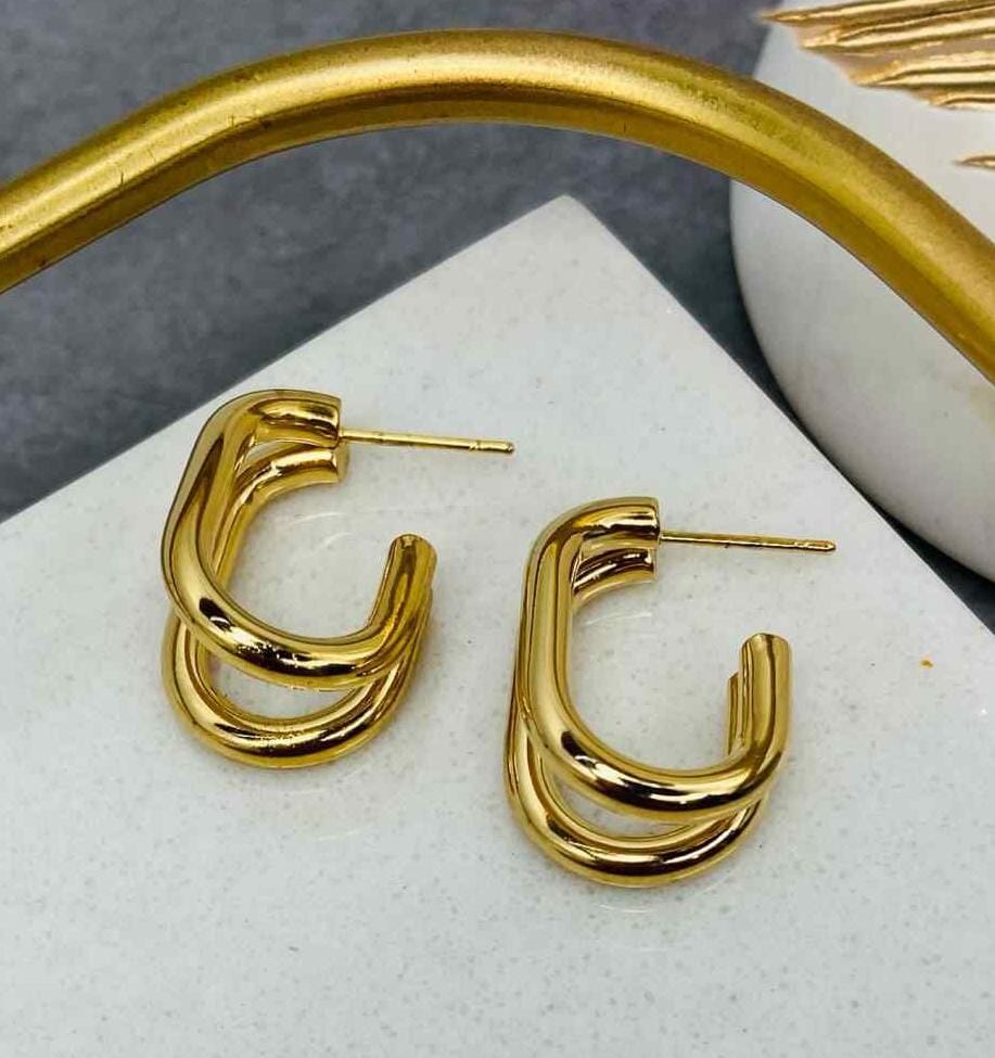 Gold geometric hoop earrings