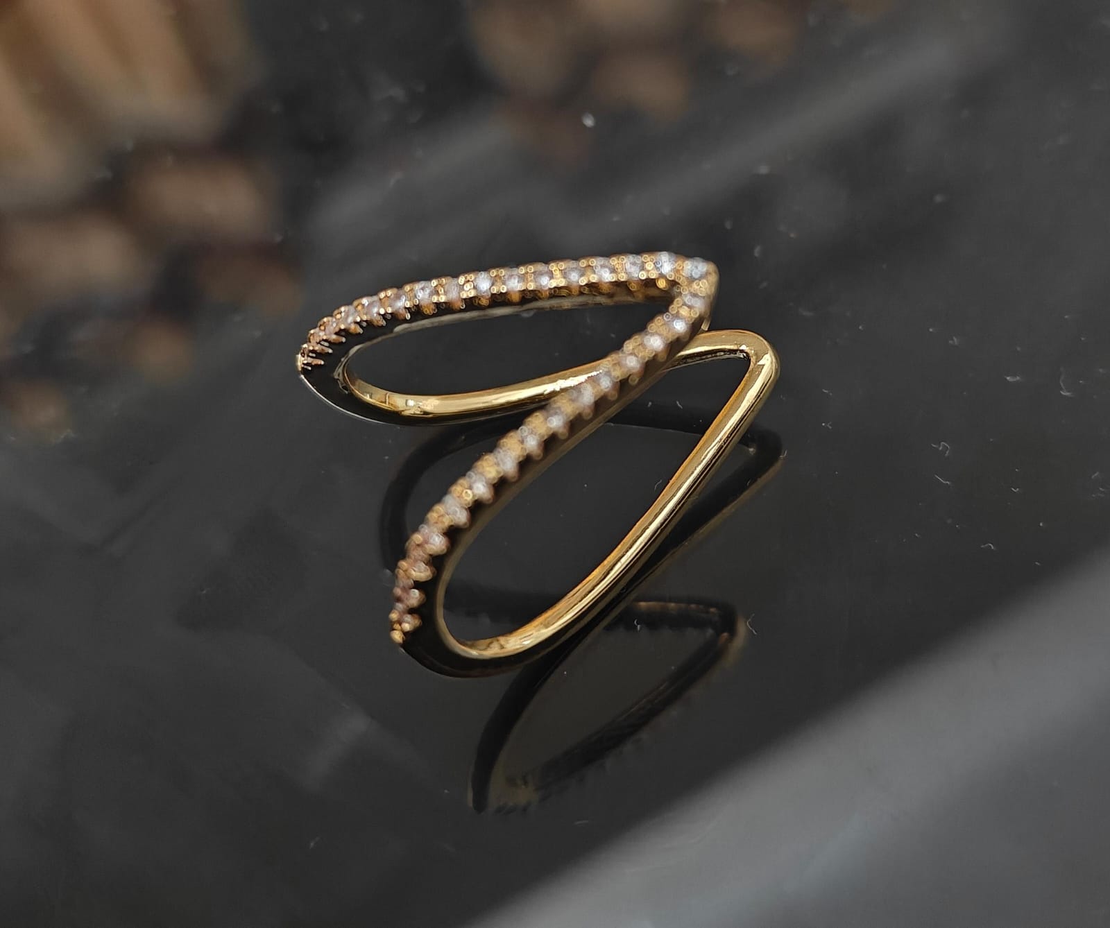 Elegant Gold Double Band Ring