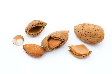 Paper Almonds -کاغزی بادام Grade VI