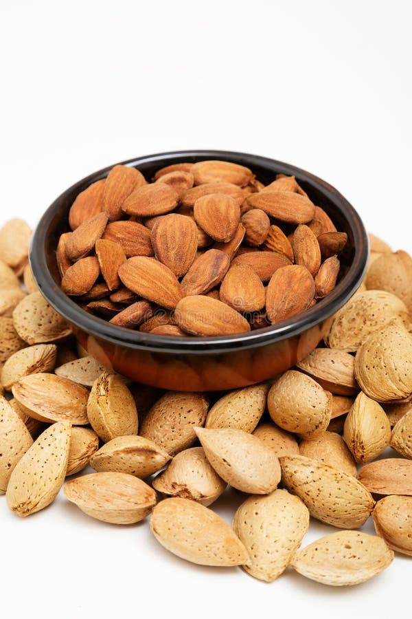 Paper Almonds - کاغذی بادام Grade IV
