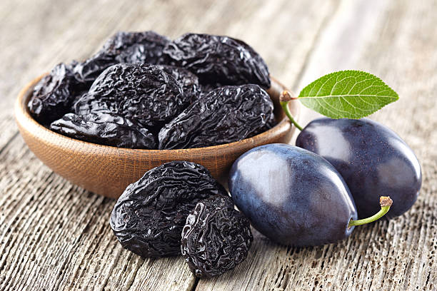 Dark Purple Plum-آلوچہ