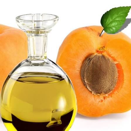 Apricot Oil -خوبانی تیل(Organic)