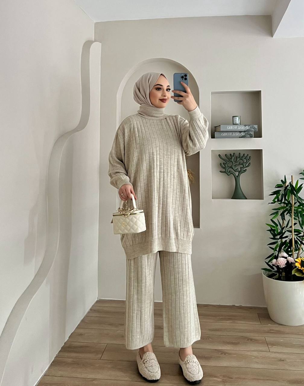Beige Knitted Lounge Set