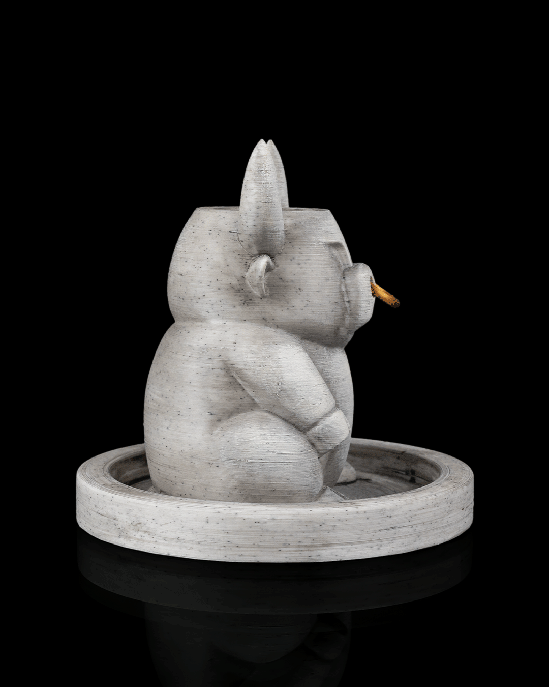 Bull-shaped incense holder