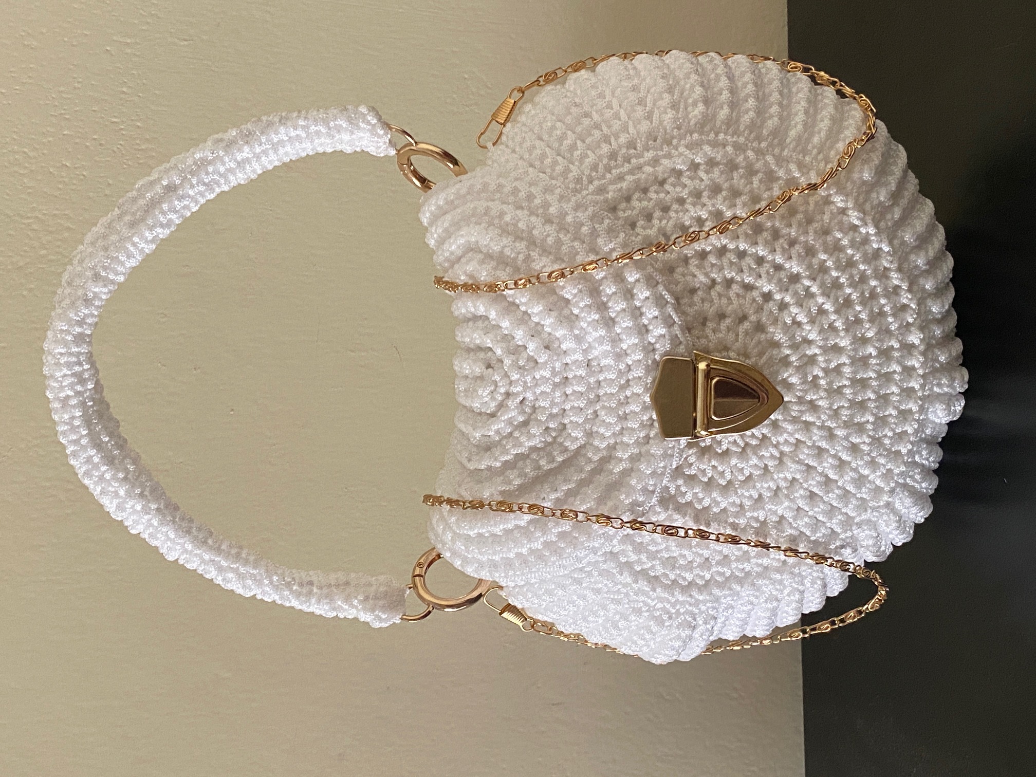 Borsa a conchiglia