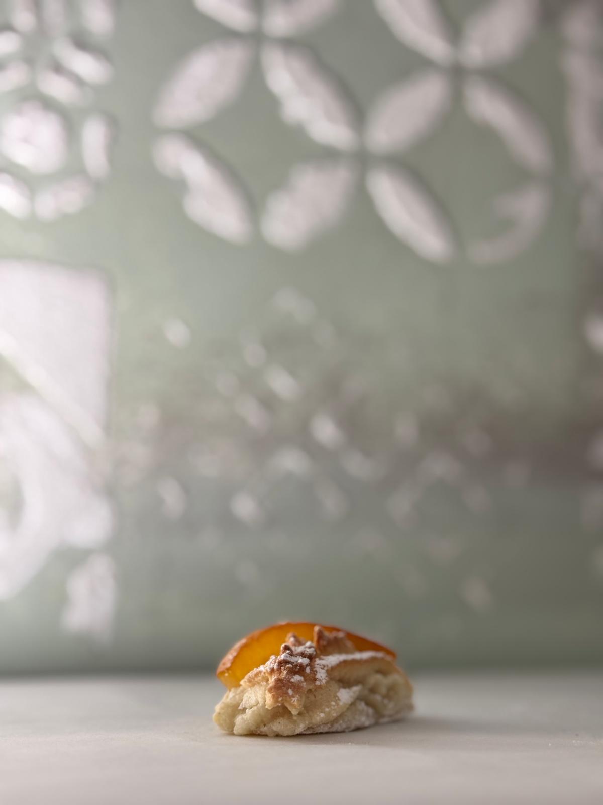 Paste di mandorla con arancia candita