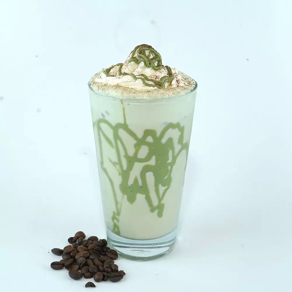 ميلك شيك فستق (Pistachio milkshake)