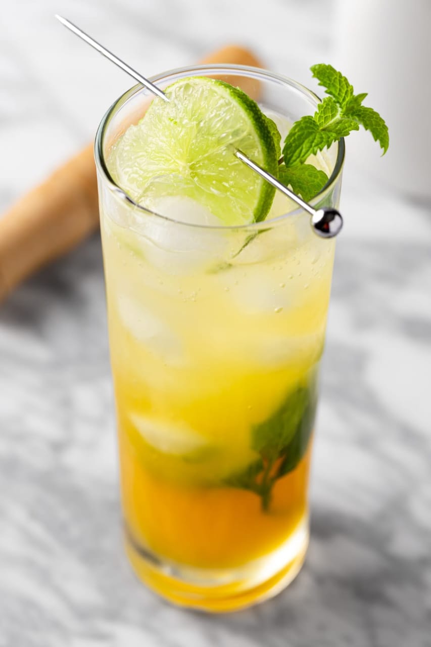 موهيتو فواكه العاطفة (Passion fruit mojito)