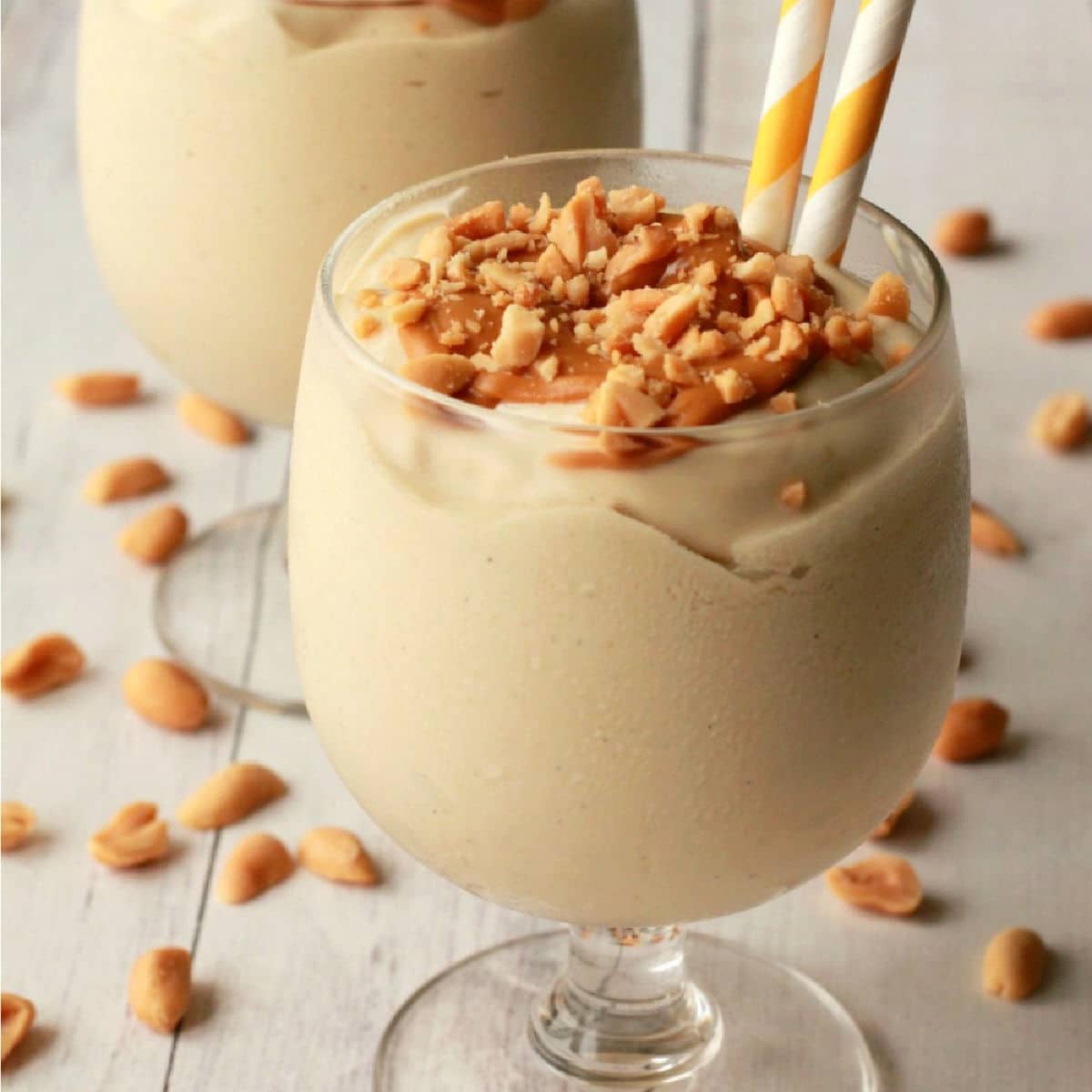 ميلك شيك بالفول السوداني (Peanut milkshake)