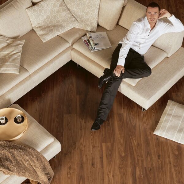 QUICK-STEP ELIGNA NOGAL ACEITADO