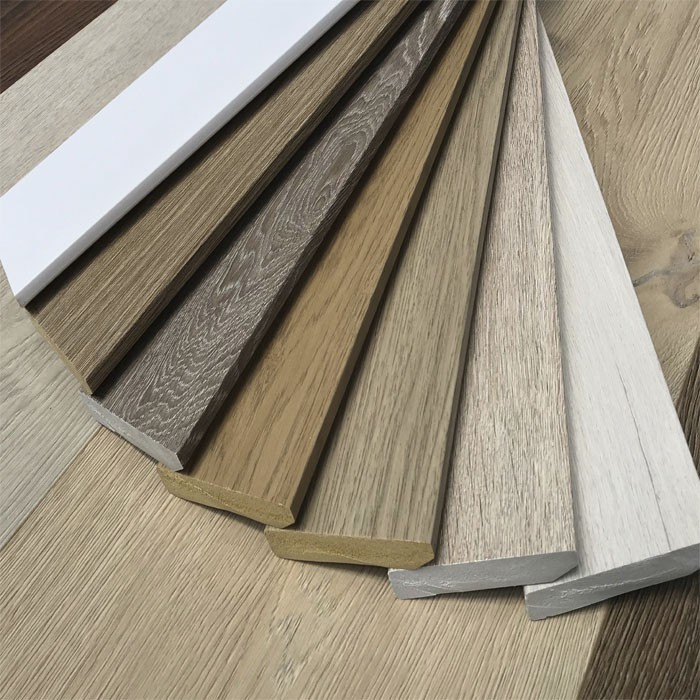 RODAPIE PVC A JUEGO 2500x16x70