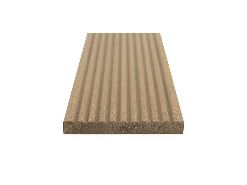 TAPETA-RODAPIE NEWTECHWOOD IPE, ANTIQUE Y RED CEDAR 