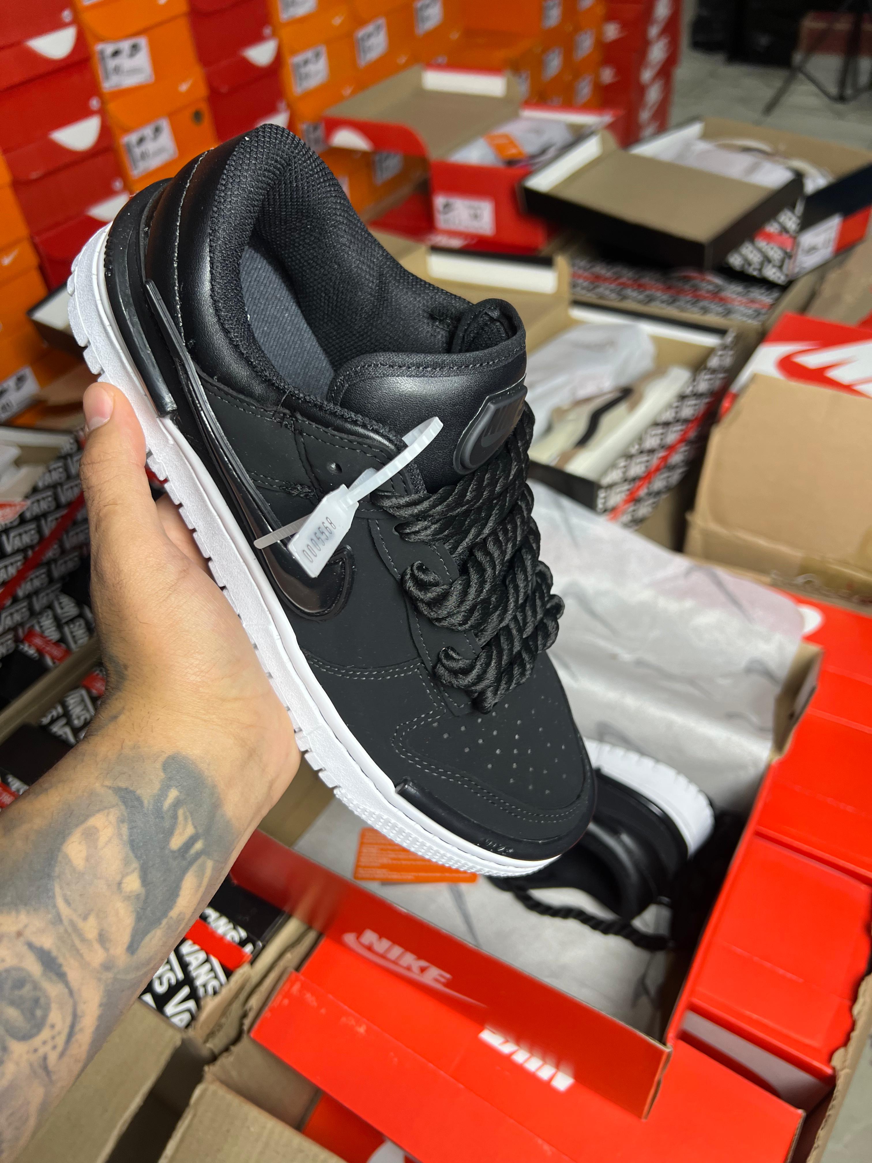 Tênis Nike Dunk Low Preto