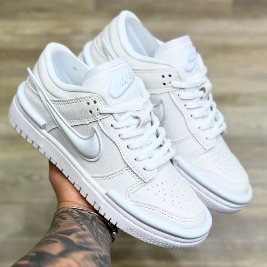 Tênis Nike branco twist