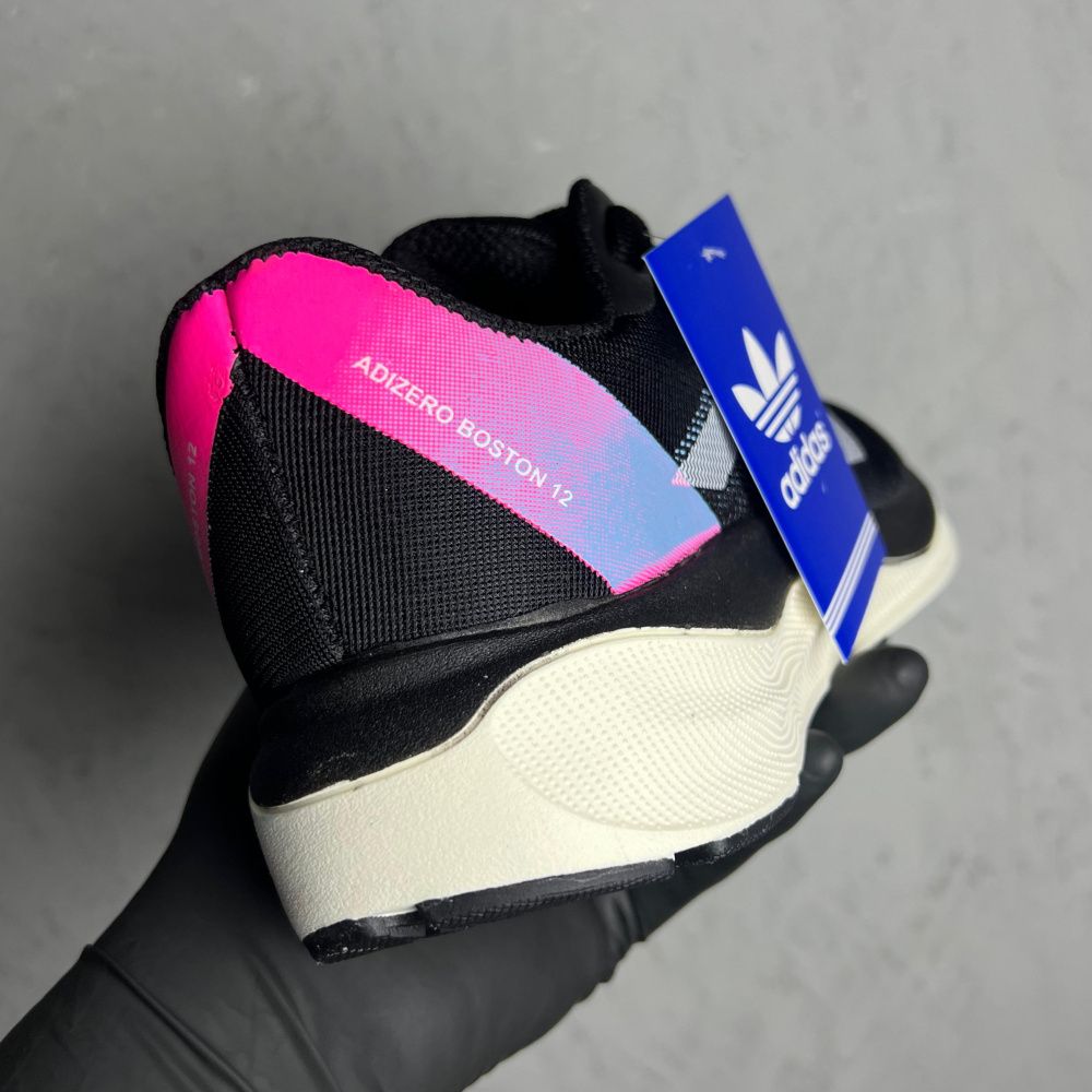Tênis Adidas Preto/Rosa