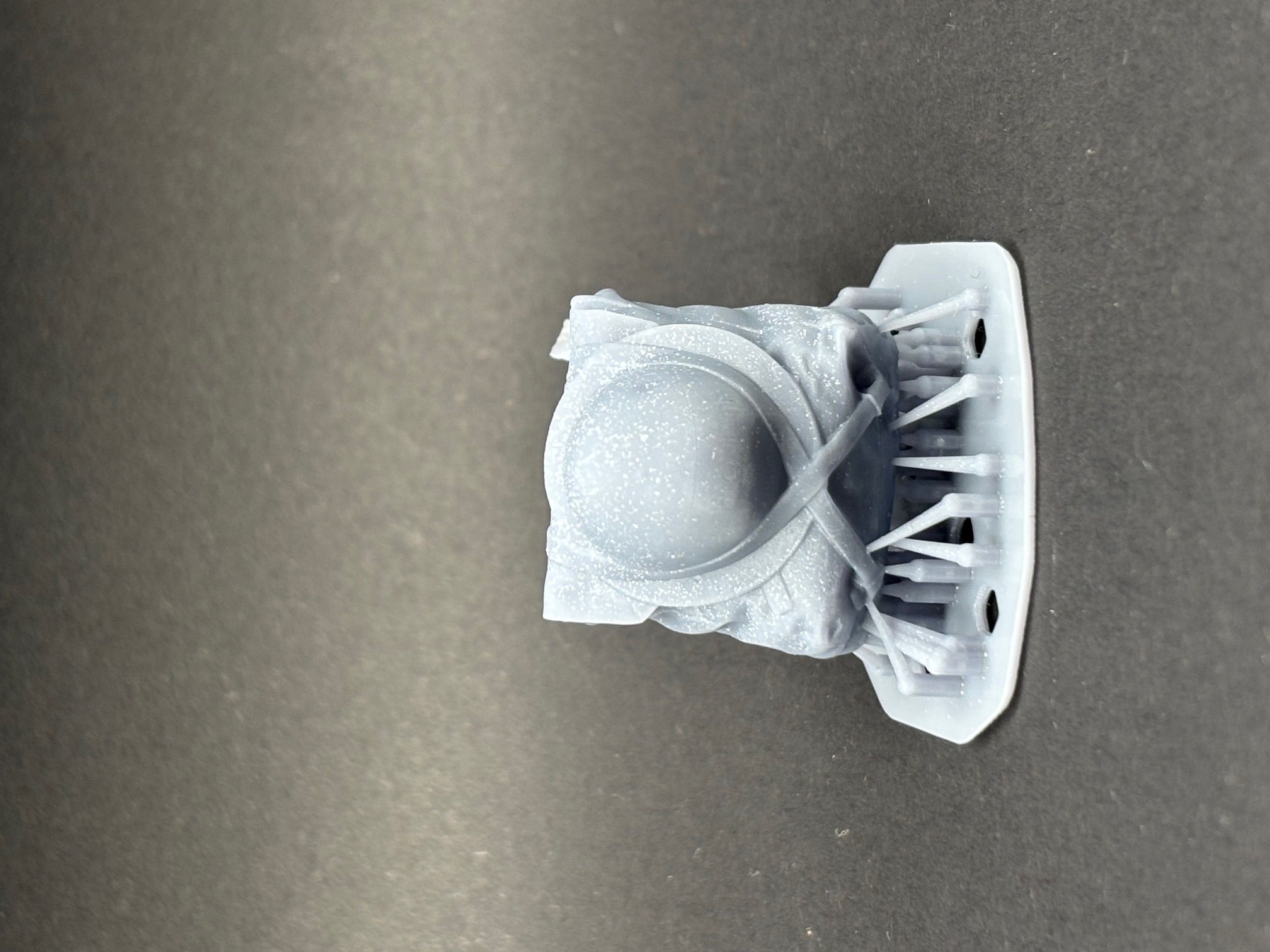 Hanging 37 pattern Large Pack with Helmet