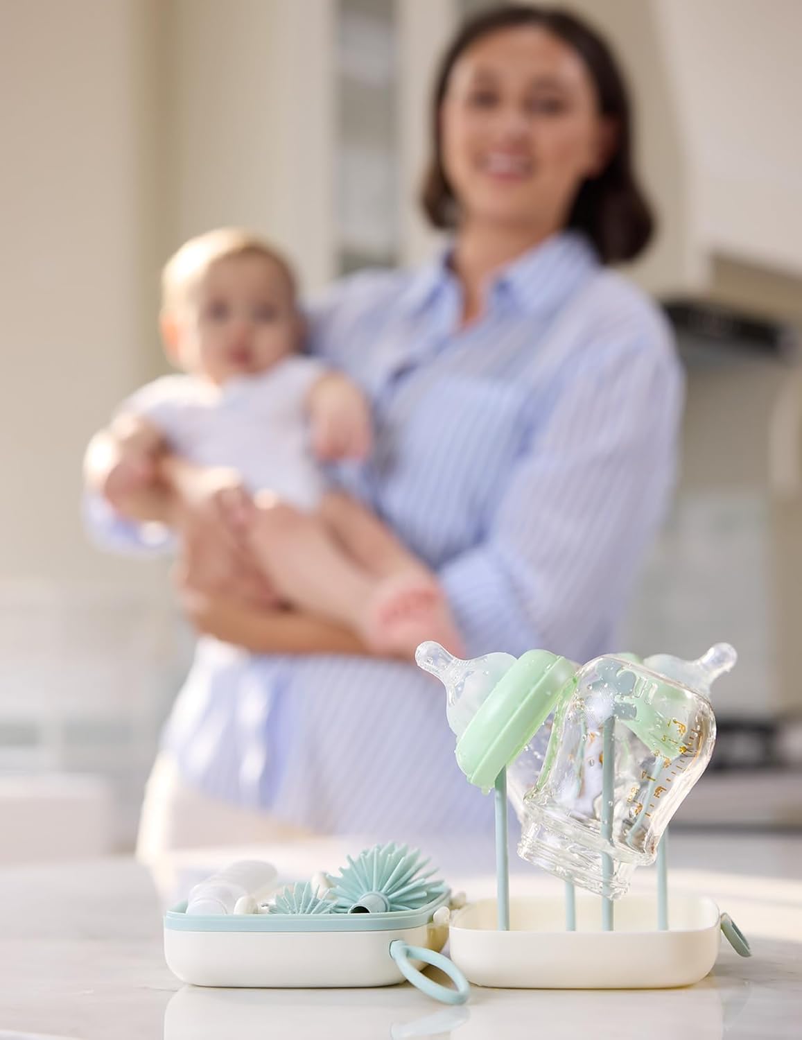 Momcozy Bottle Brush Set - 7-in-1 Baby Bottle Cleaning Kit (Green)