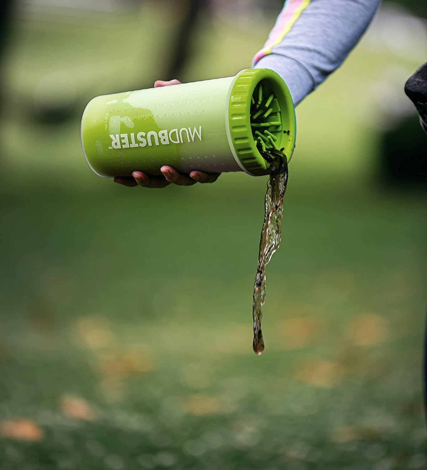 Dexas MudBuster Portable Dog Paw Cleaner, Green Large Paw Cleaning Solution