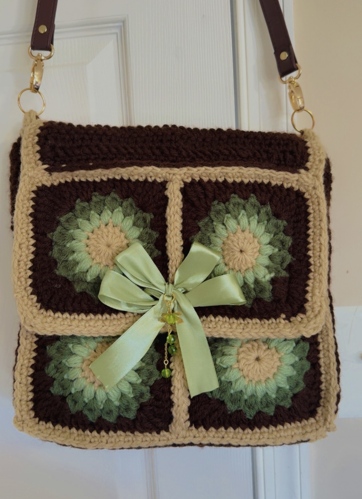 Starburst Crochet Bag