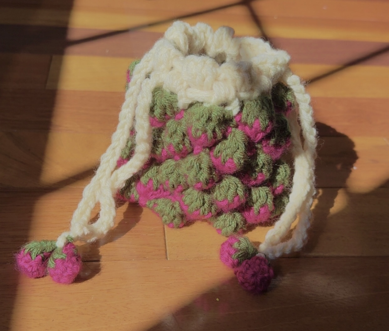 Strawberry Pouch